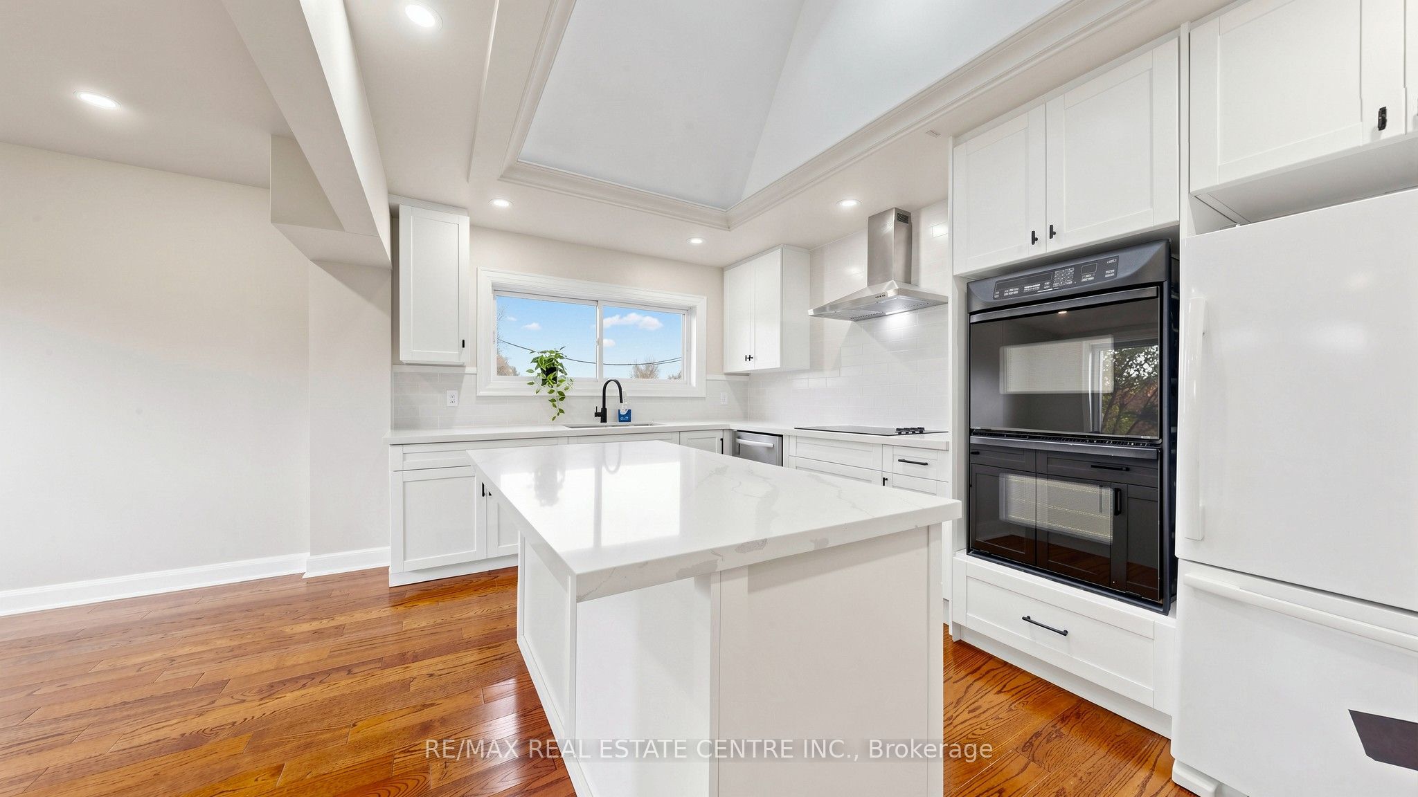 393 Canal Road W Property Photo 16