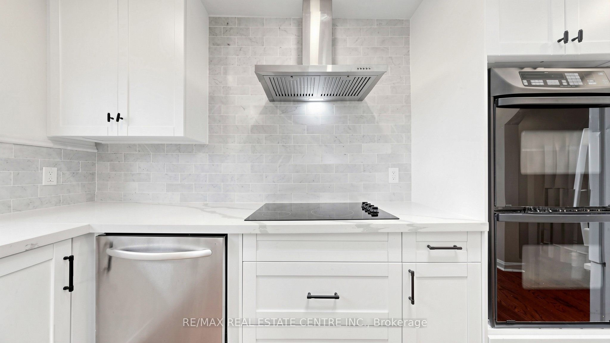 393 Canal Road W Property Photo 18