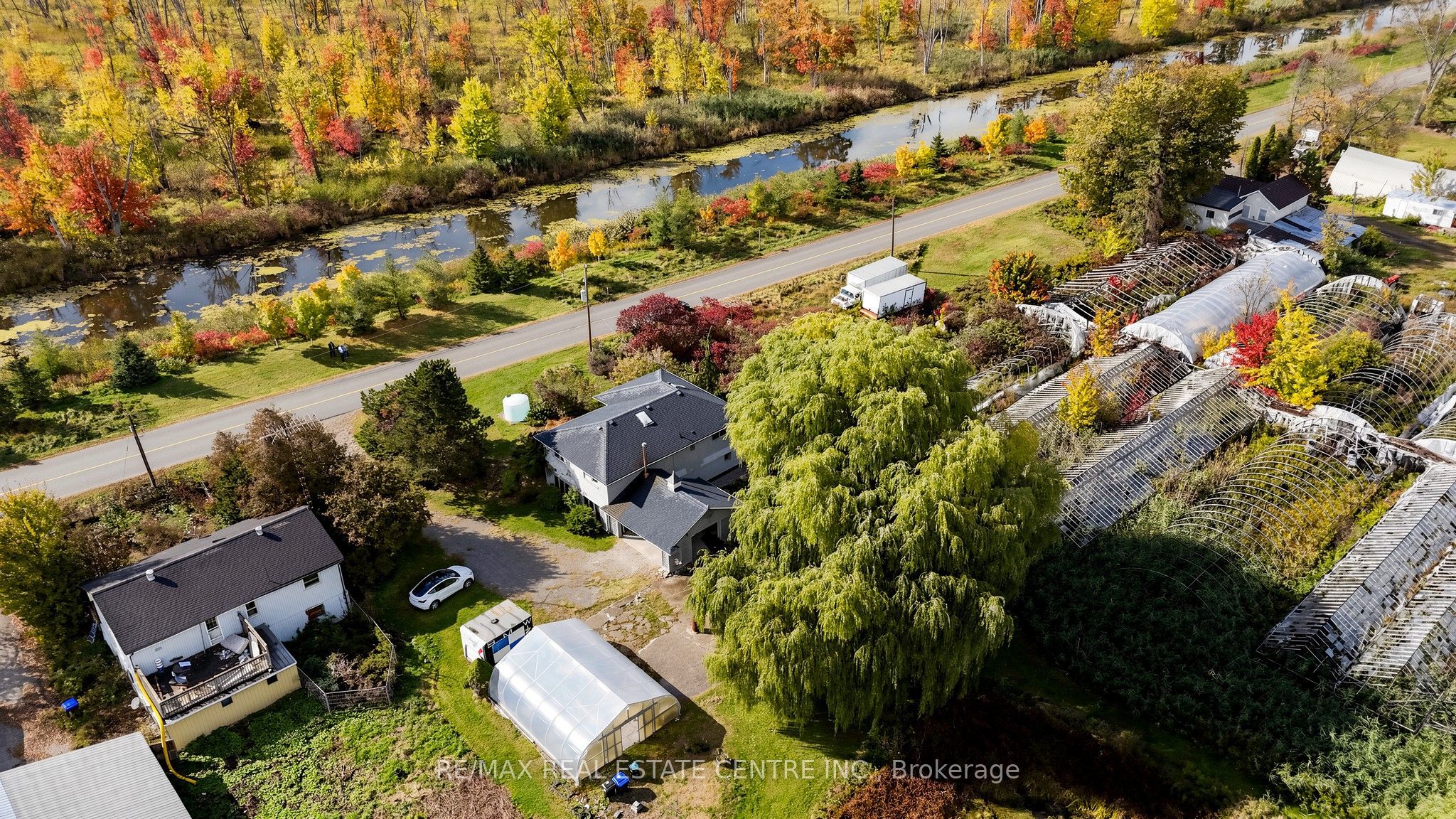 393 Canal Road W Property Photo 44