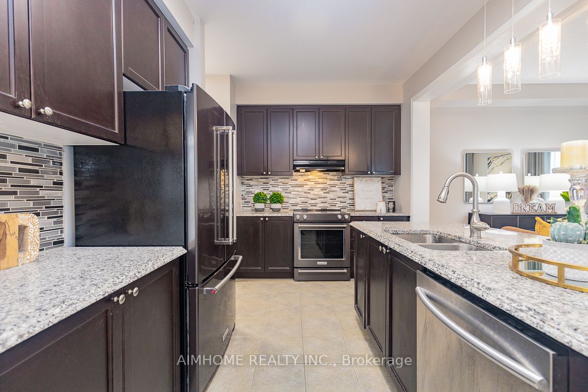 246 Thomas Phillips Drive Property Photo 13