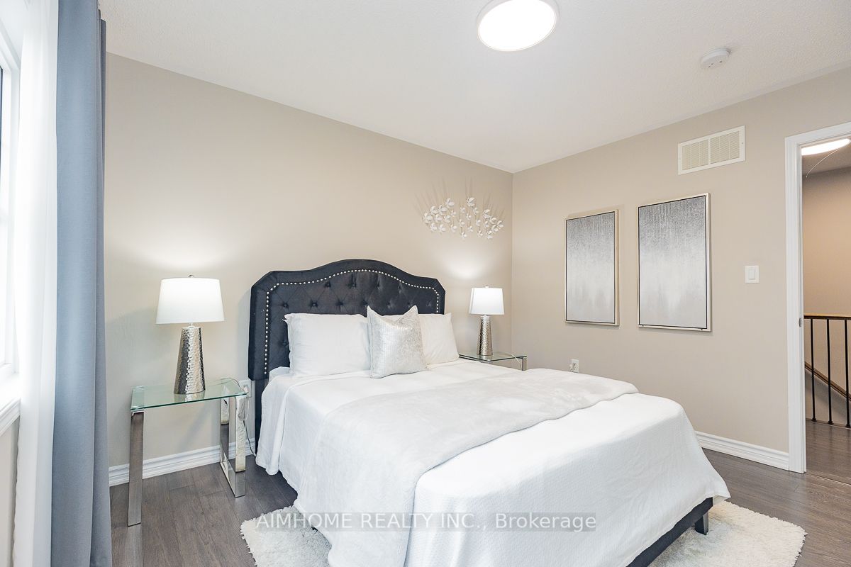 246 Thomas Phillips Drive Property Photo 21