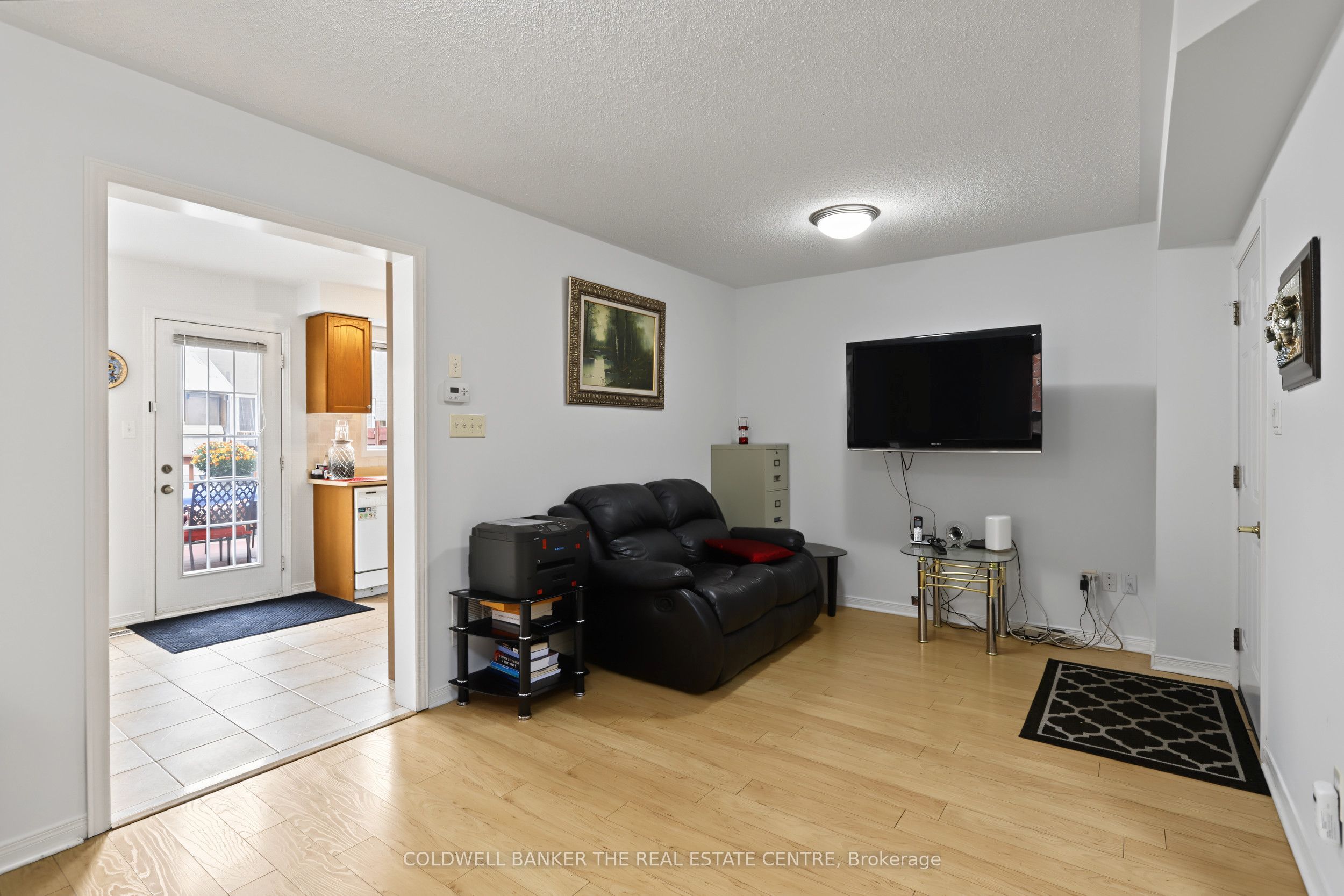 7 Isabella Garden Lane Property Photo 5