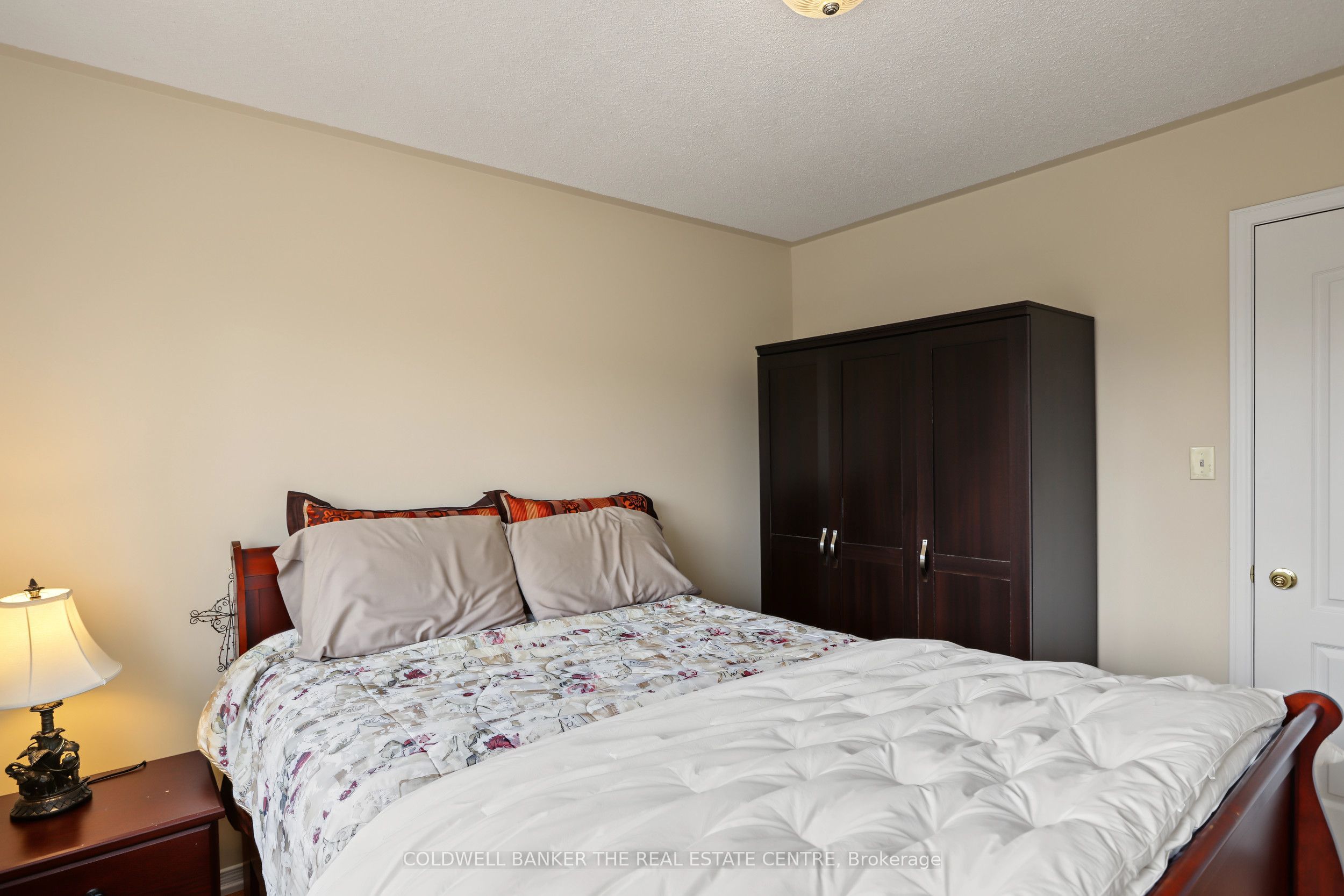 7 Isabella Garden Lane Property Photo 15