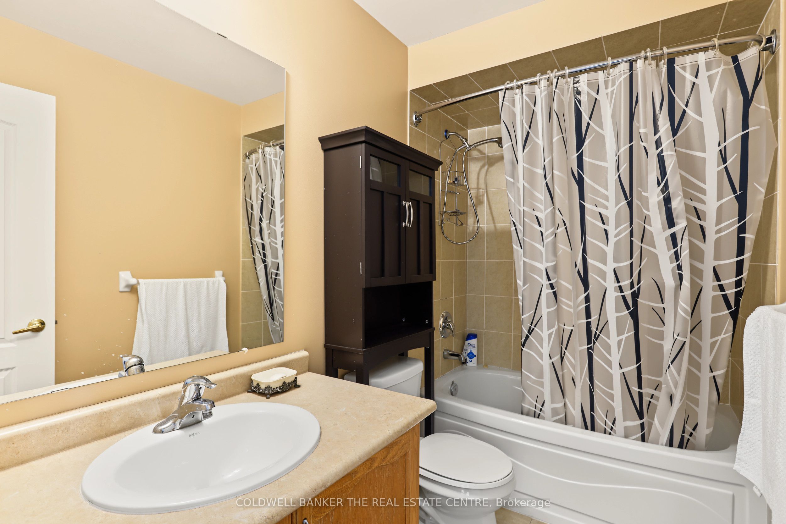7 Isabella Garden Lane Property Photo 18