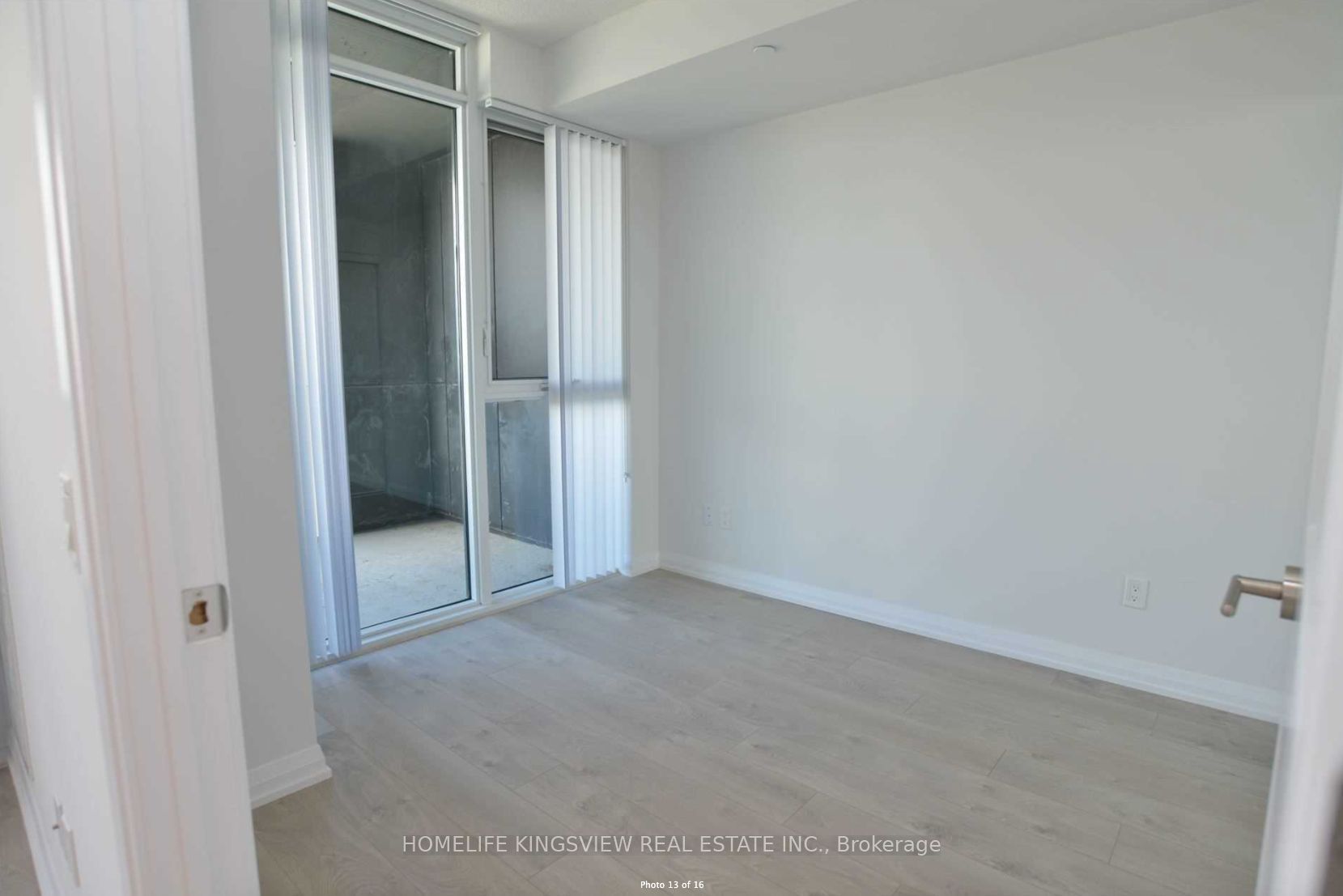 7895 Jane Street 617 Property Photo 10