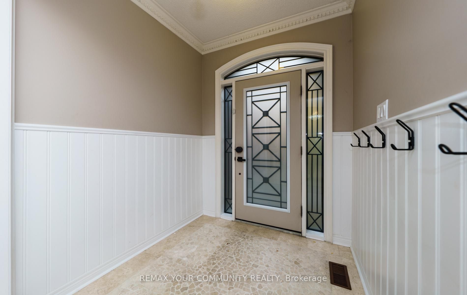11 Hans Drive Property Photo 6