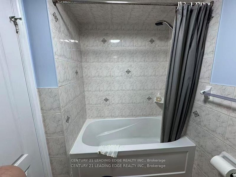 421 Elson Street Property Photo 16