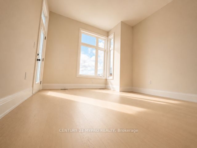 27 Milky Way Drive Property Photo 18