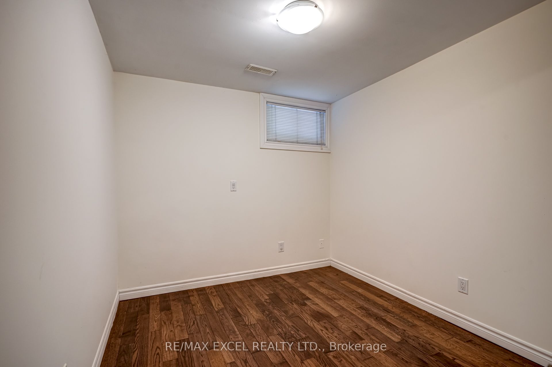 45 Millbank Court Bsmt Property Photo 17