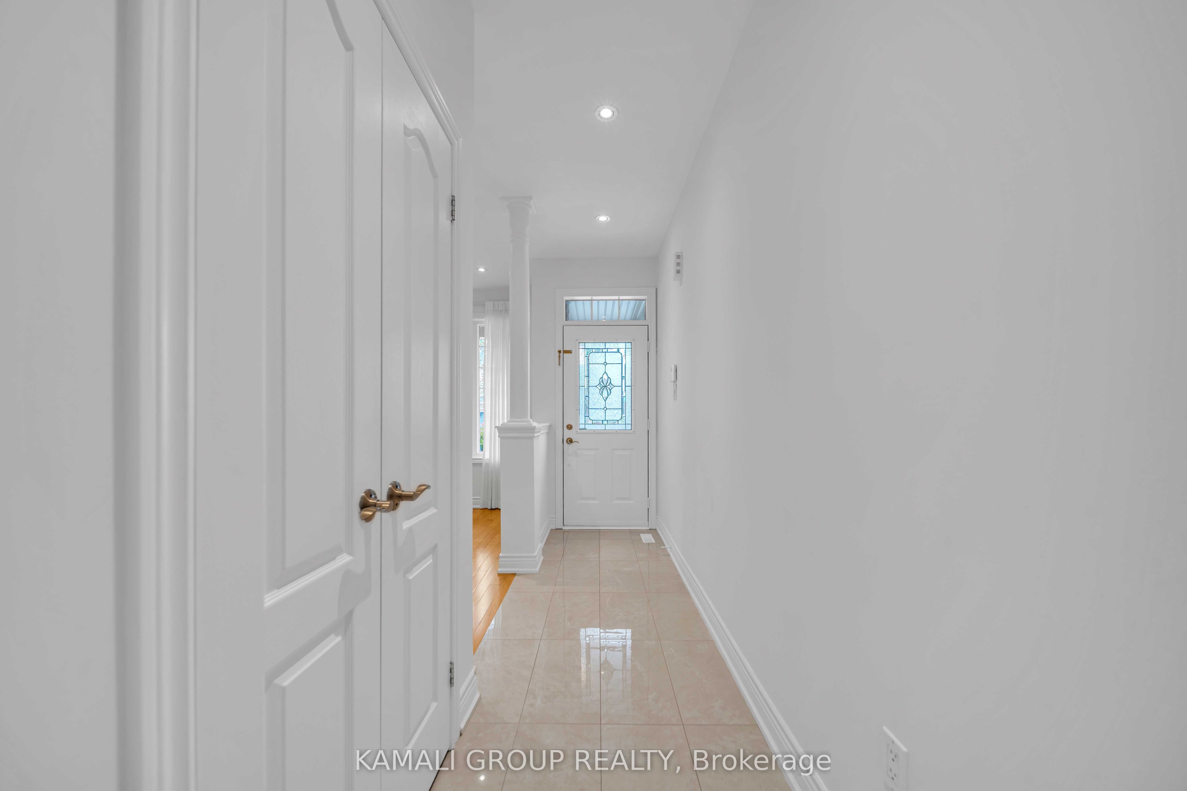 66 Longwood Avenue Property Photo 3