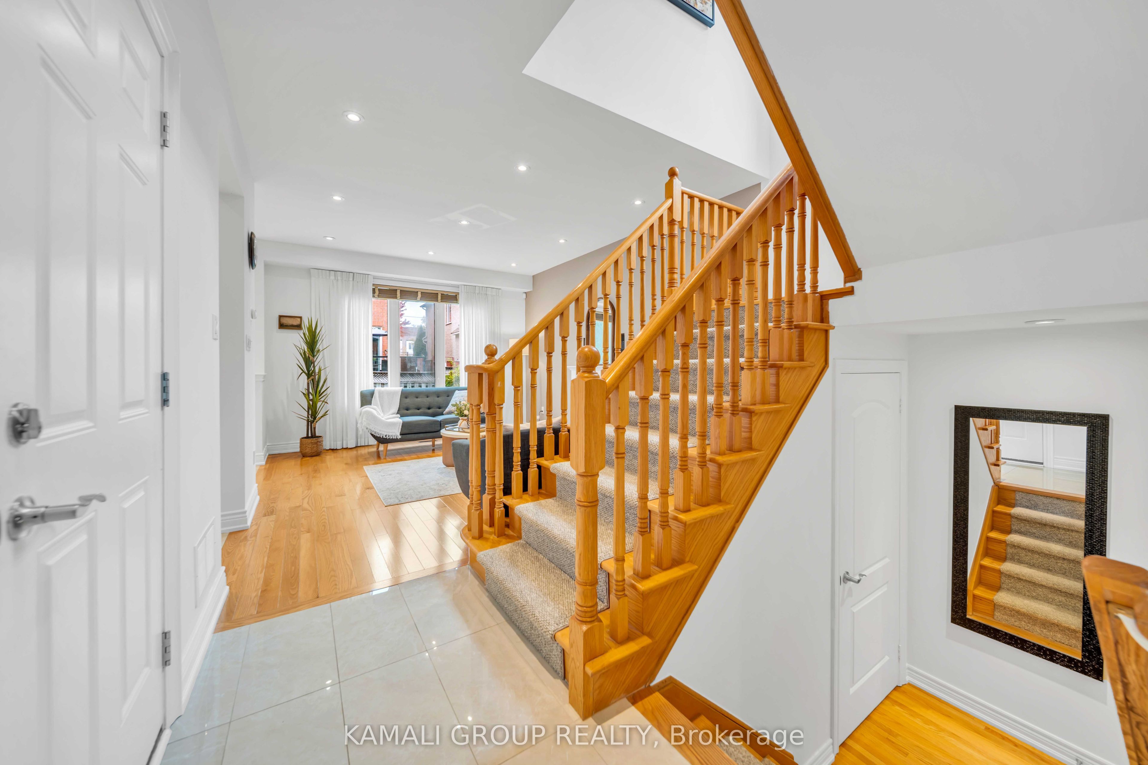 66 Longwood Avenue Property Photo 7
