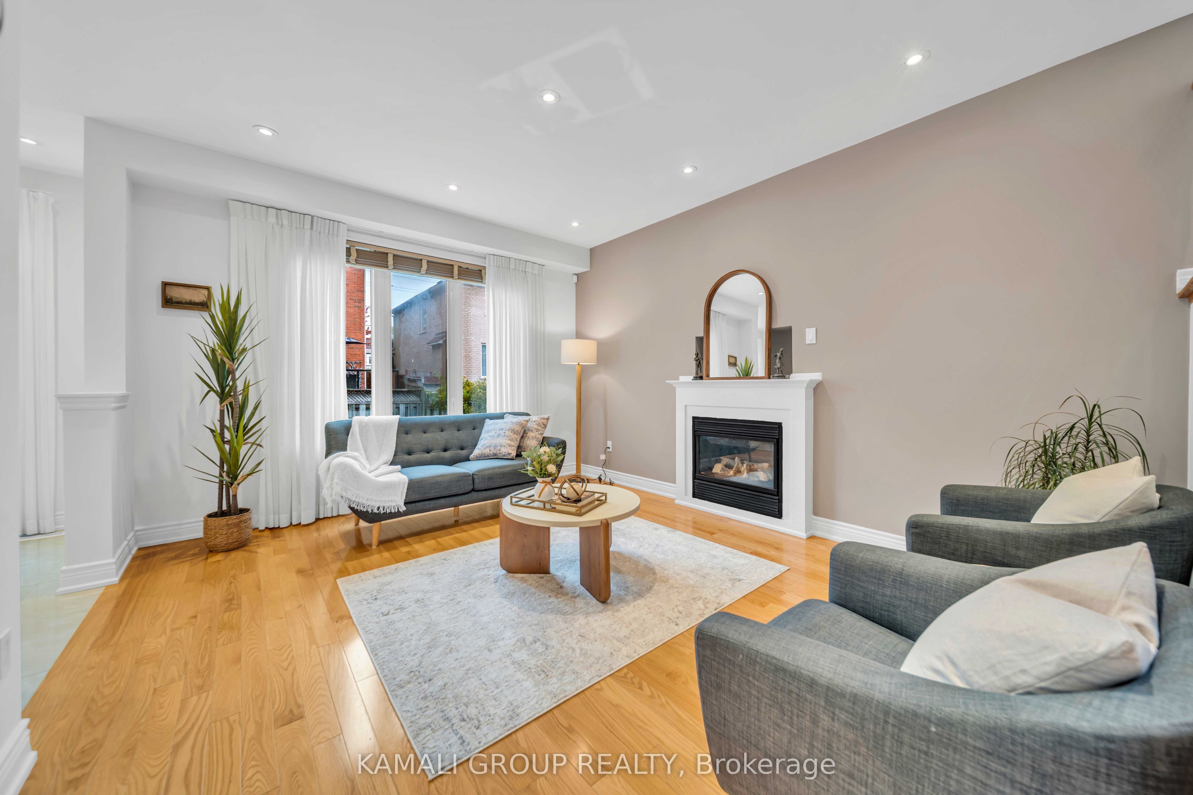 66 Longwood Avenue Property Photo 8