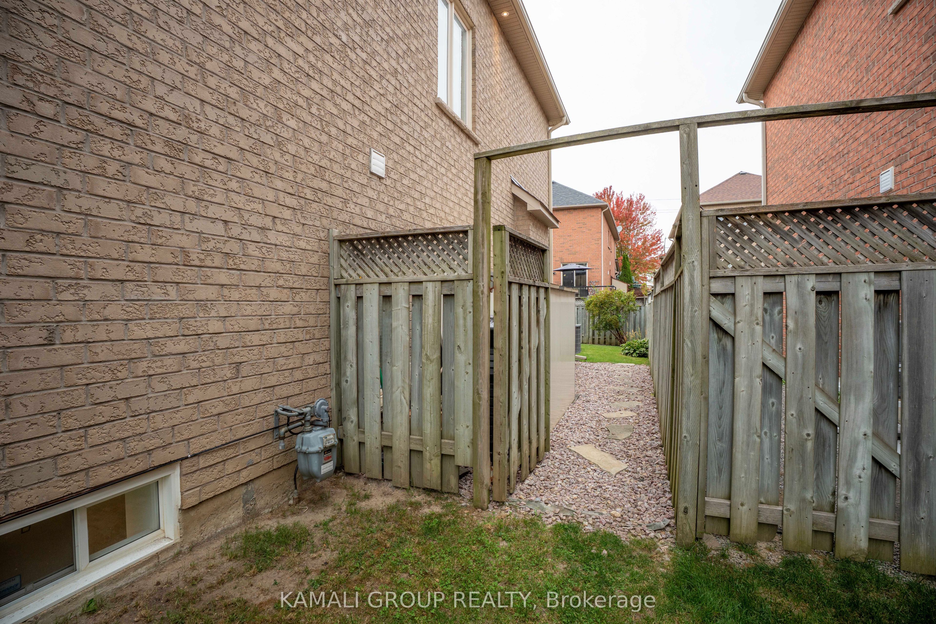 66 Longwood Avenue Property Photo 38