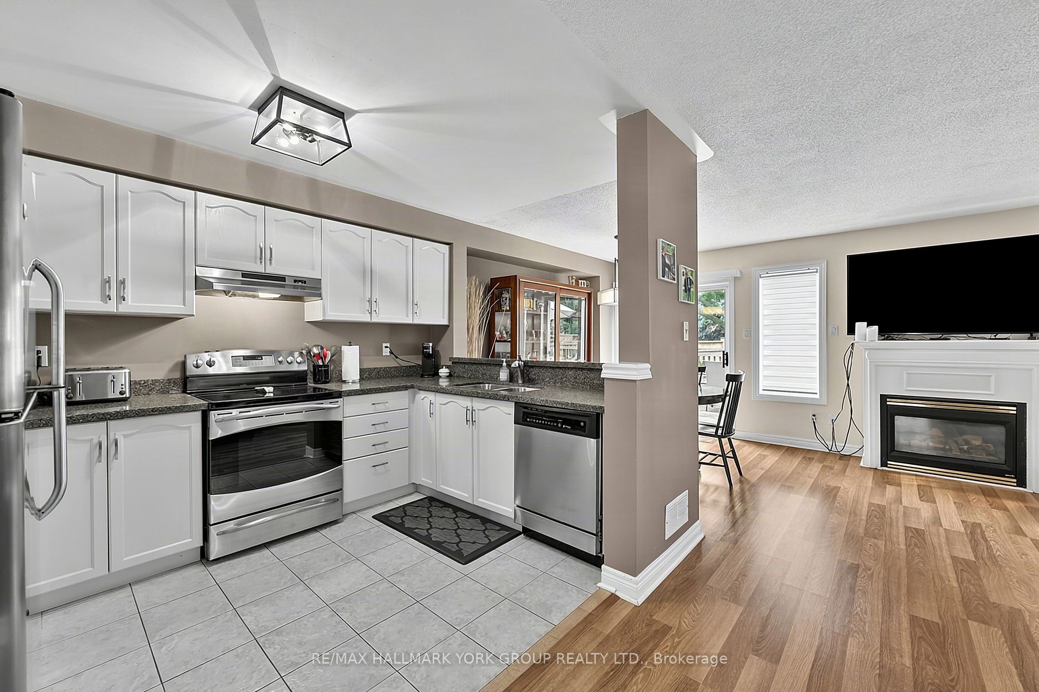 620 Bondi Avenue Property Photo 7
