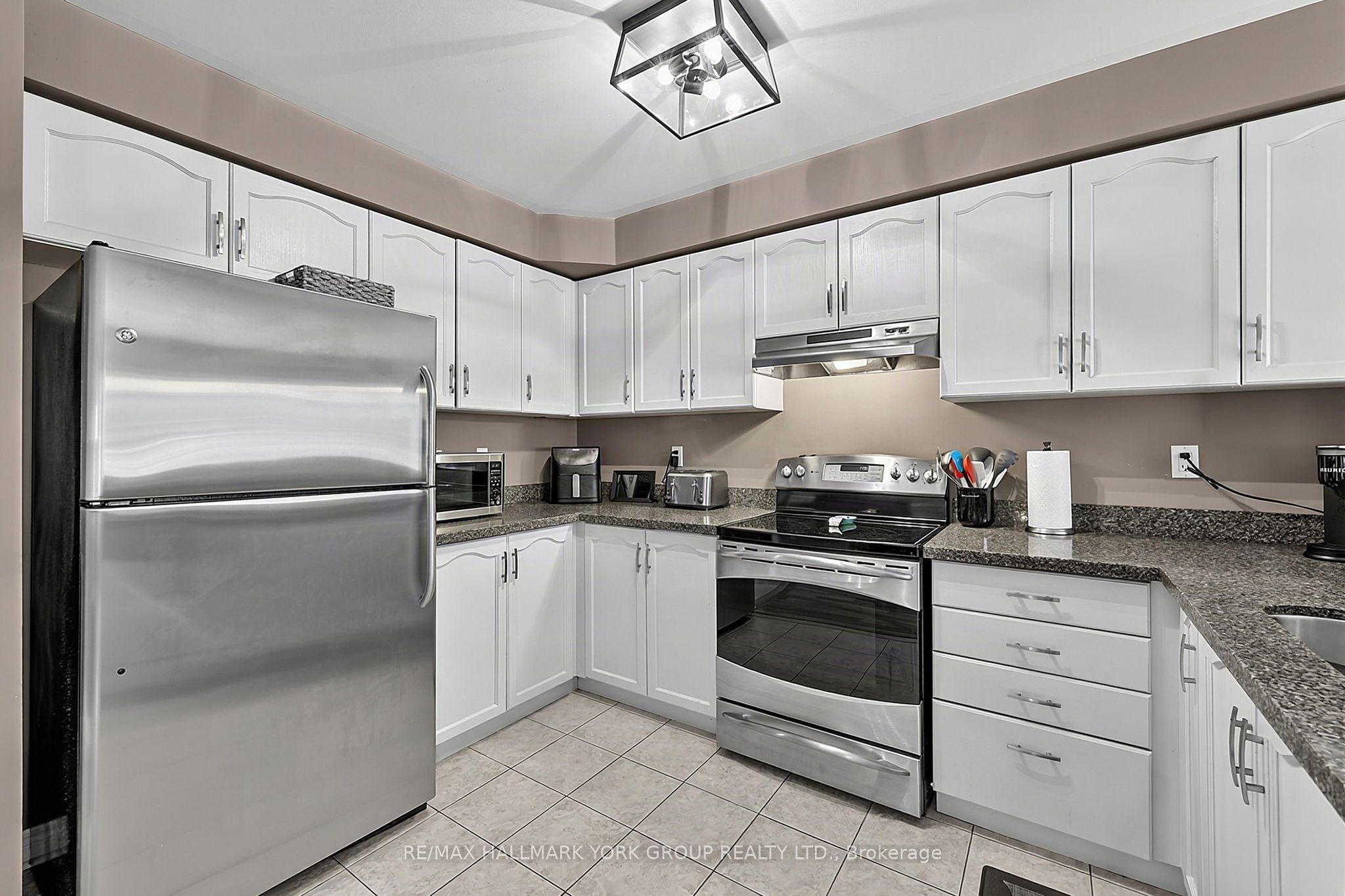 620 Bondi Avenue Property Photo 10