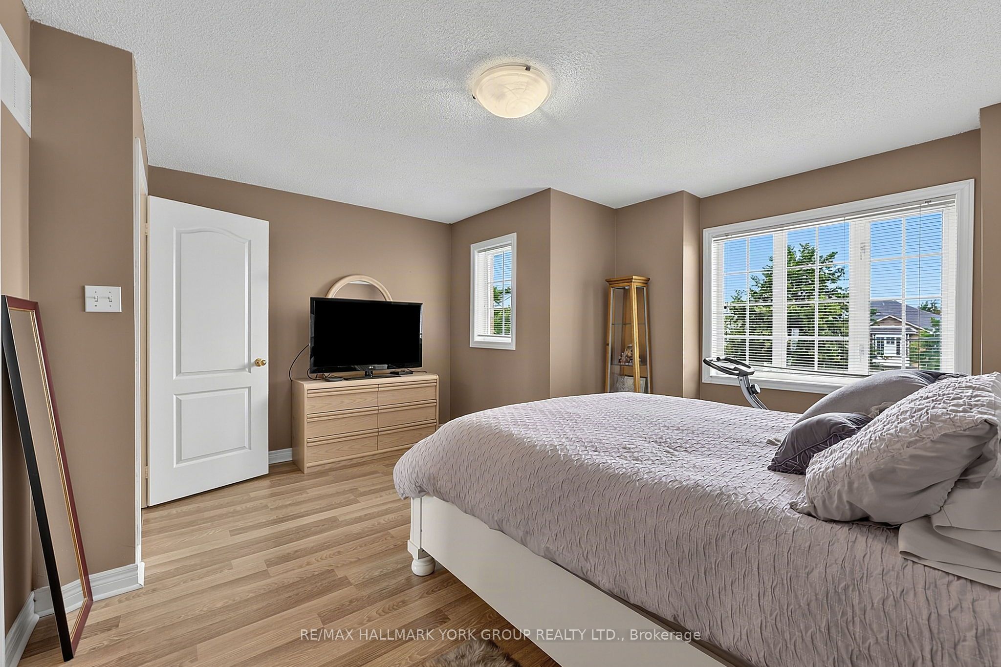 620 Bondi Avenue Property Photo 21