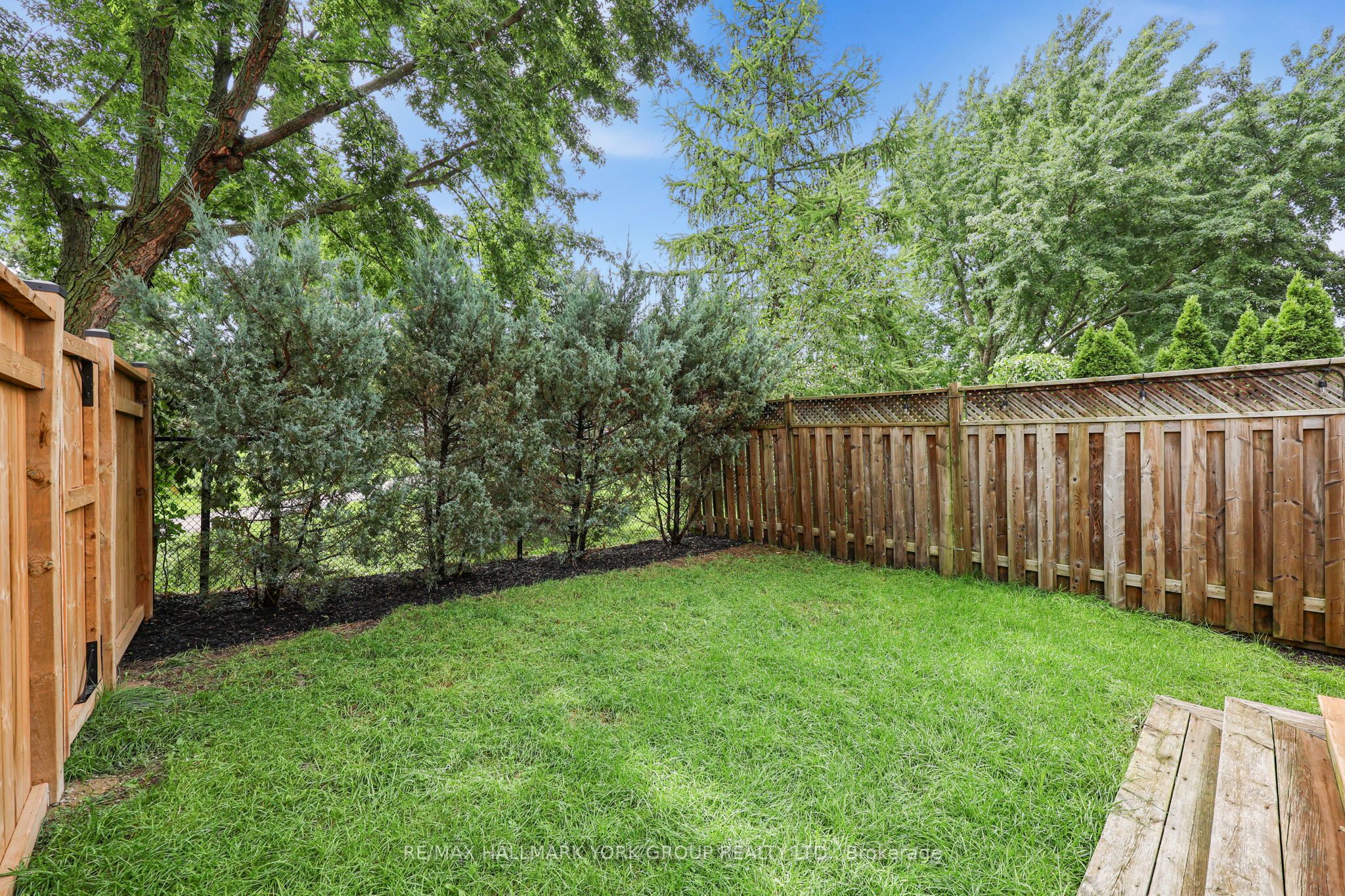 620 Bondi Avenue Property Photo 32