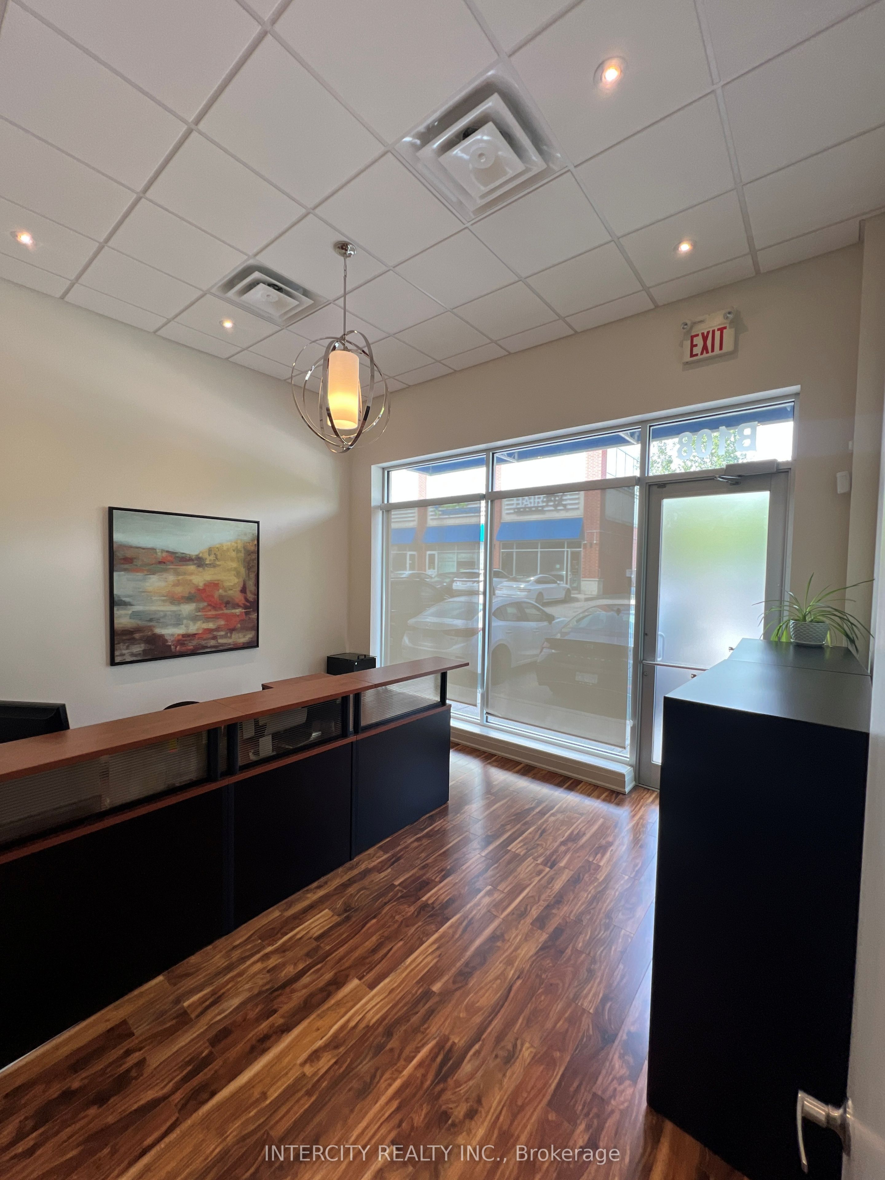 11685 Yonge Street B108 Property Photo 2