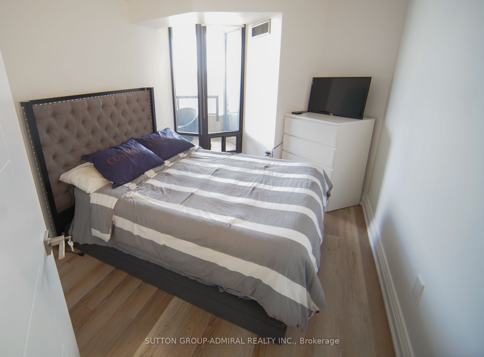 7420 Bathurst Street 606 Property Photo 8