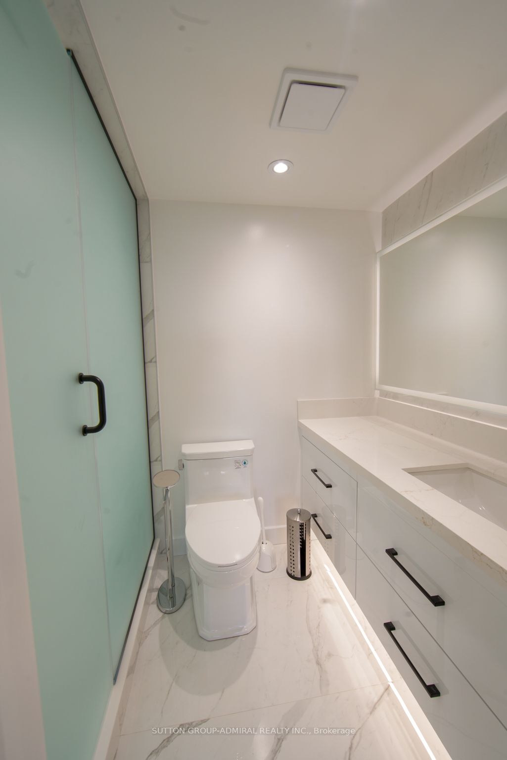 7420 Bathurst Street 606 Property Photo 16