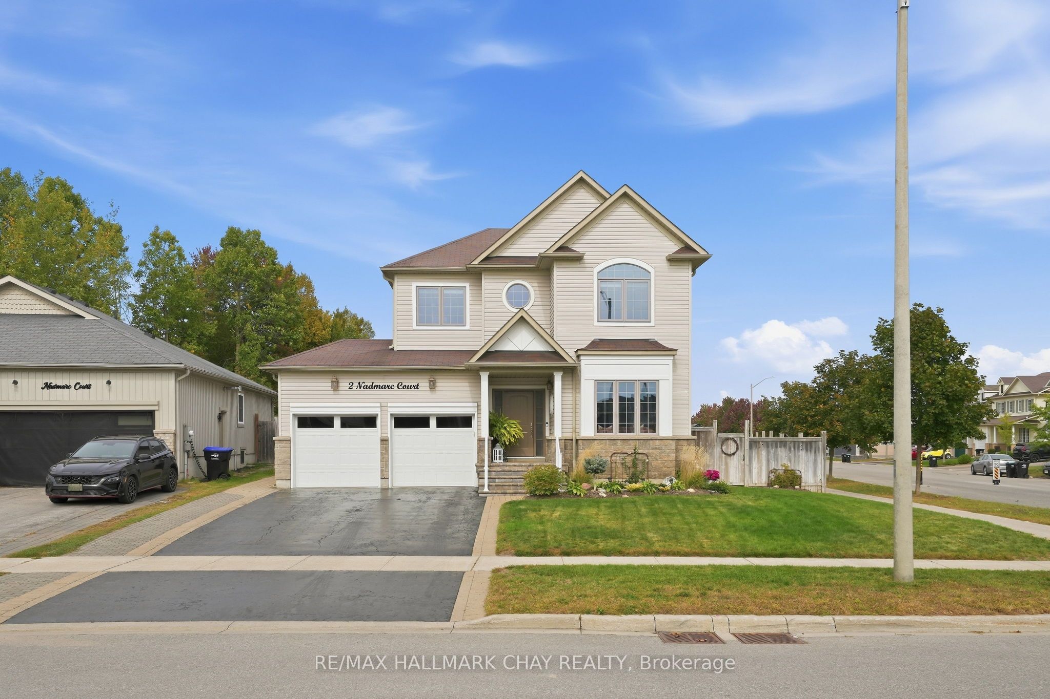 2 Nadmarc Court Property Photo 1