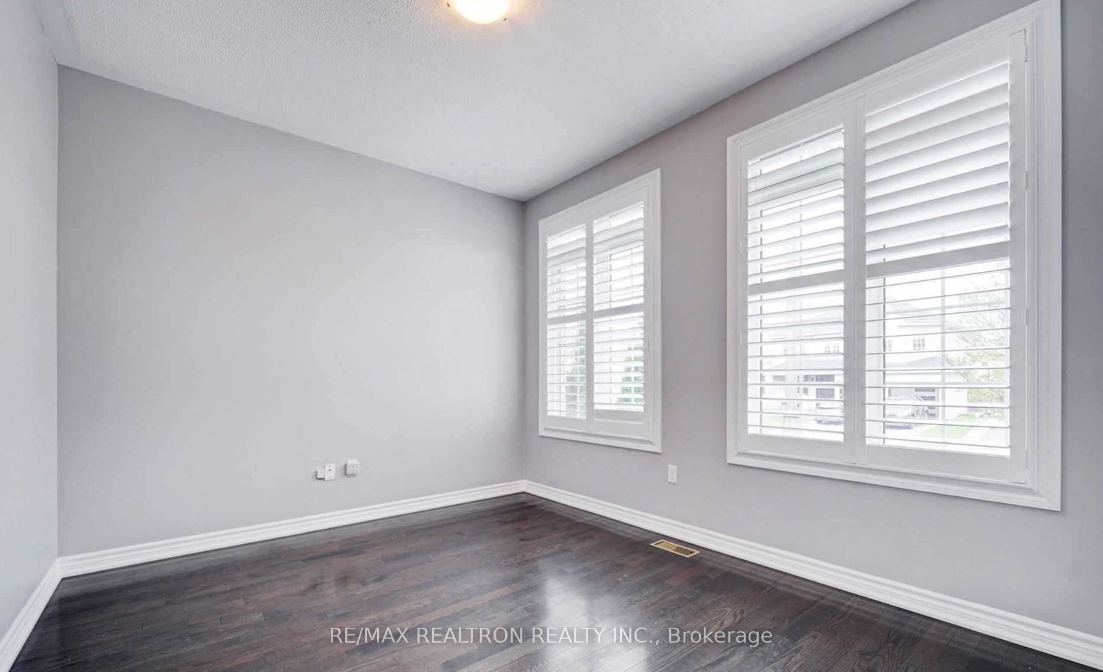 18 Horsley Court Property Photo 2