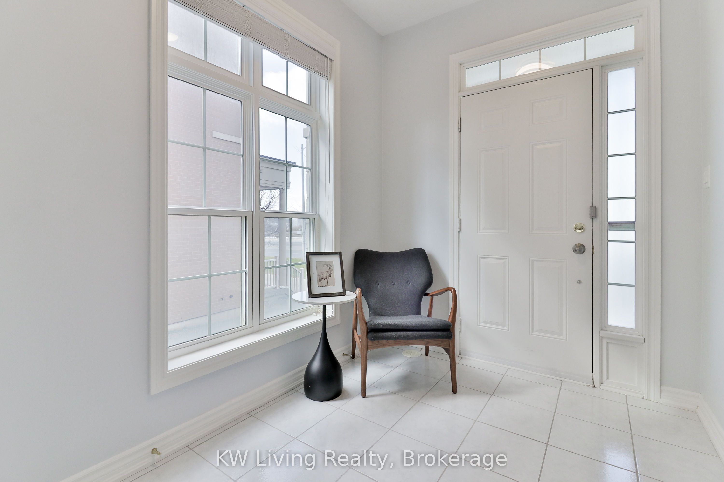 10373 Woodbine Avenue E Property Photo 9