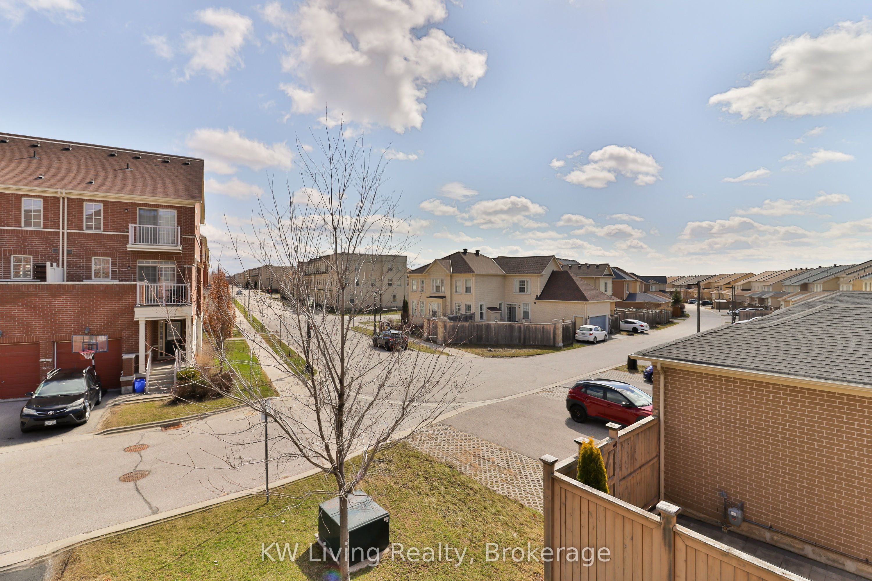 10373 Woodbine Avenue E Property Photo 33