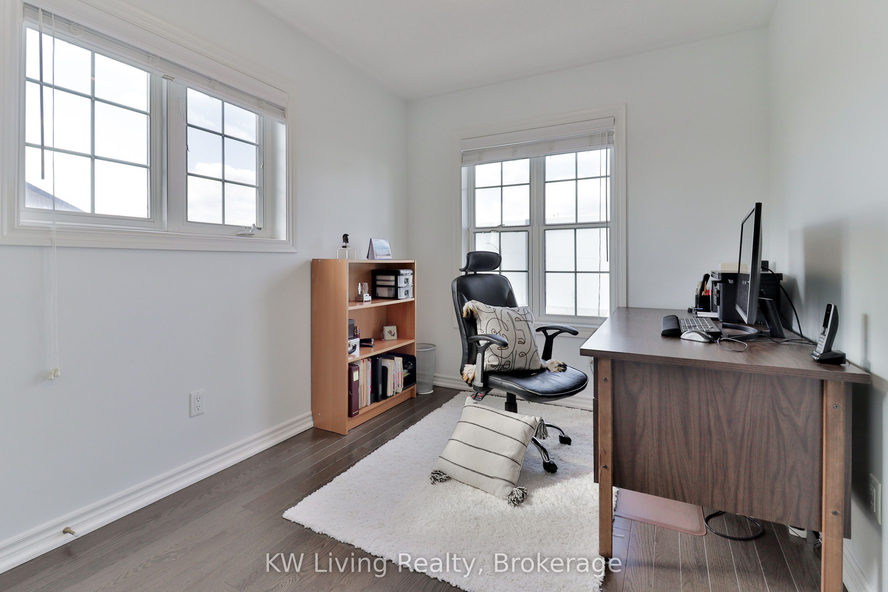10373 Woodbine Avenue E Property Photo 35