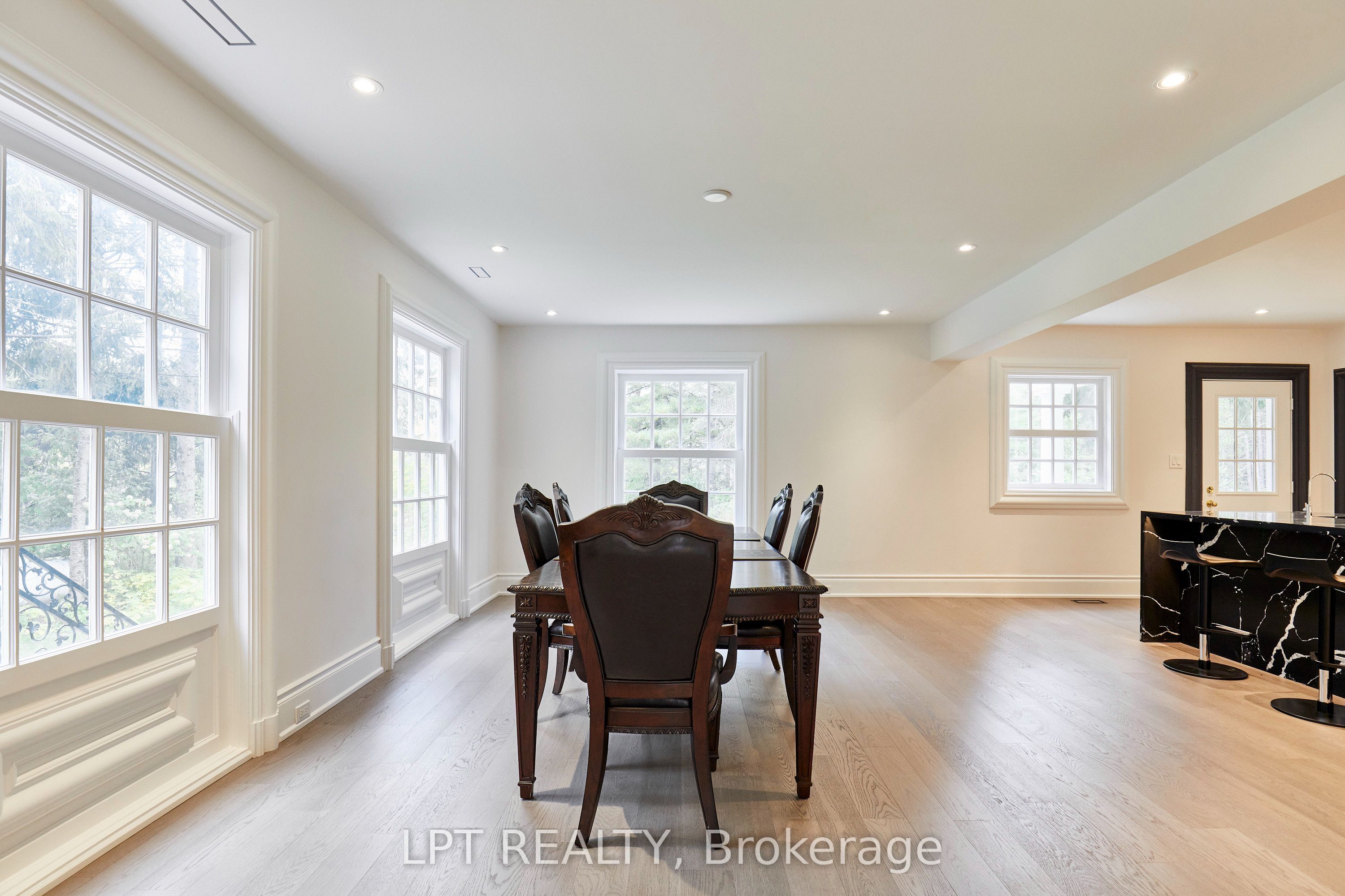 298 Wees Road Property Photo 11