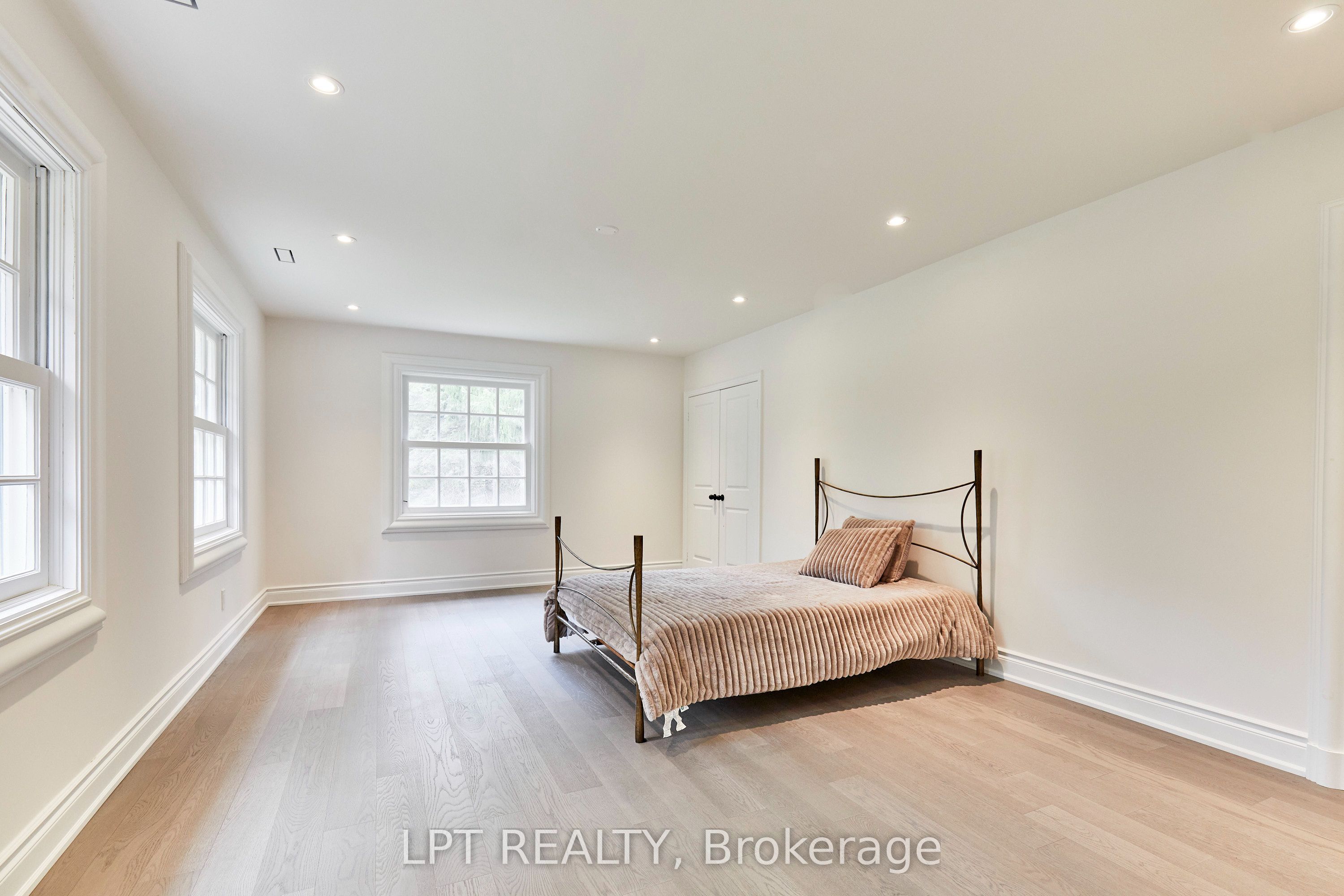 298 Wees Road Property Photo 22