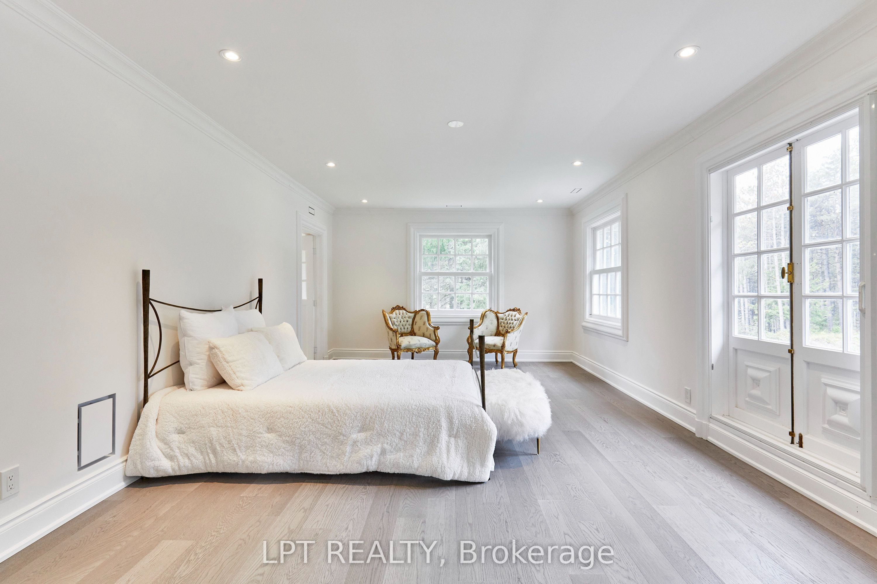 298 Wees Road Property Photo 28