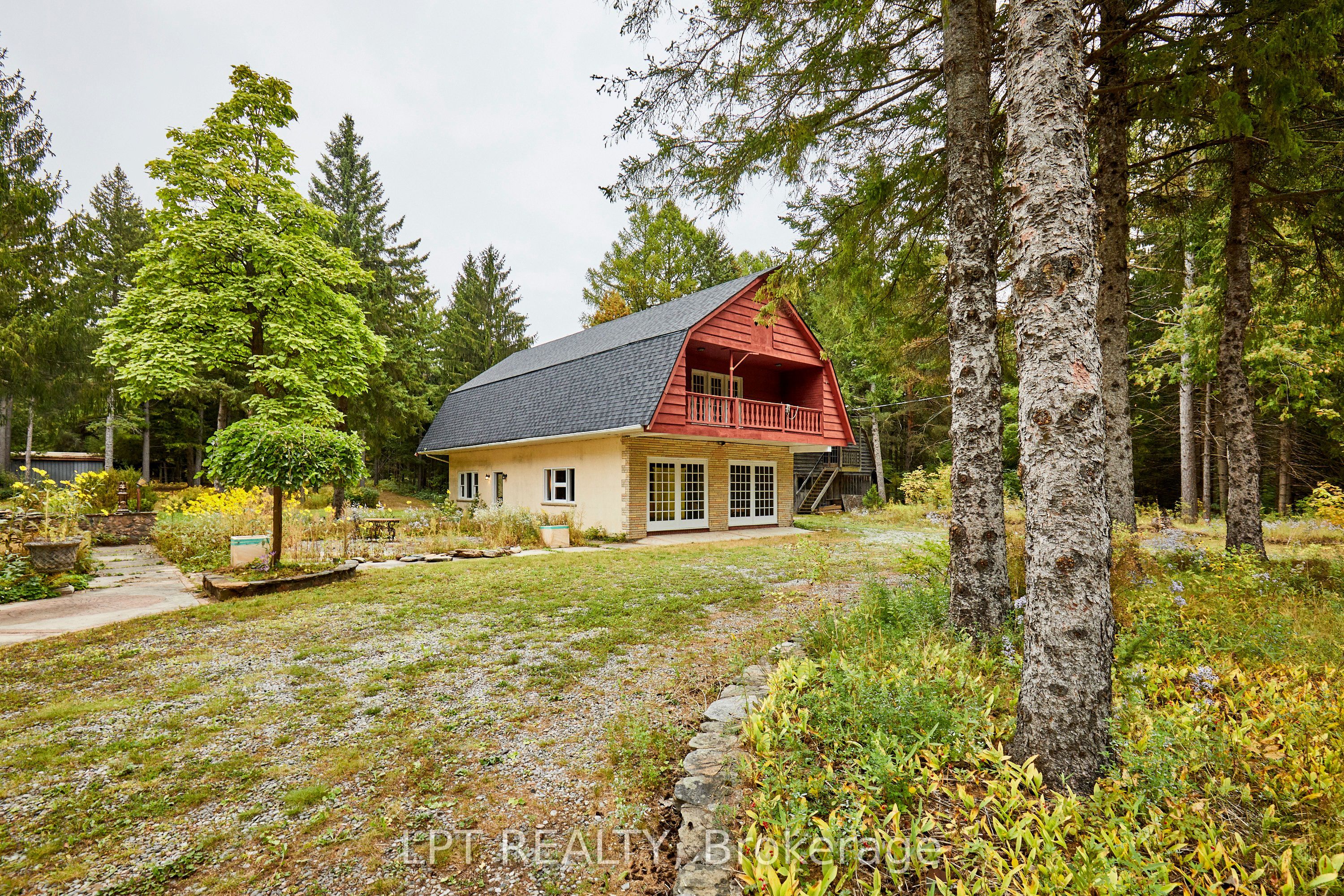 298 Wees Road Property Photo 40