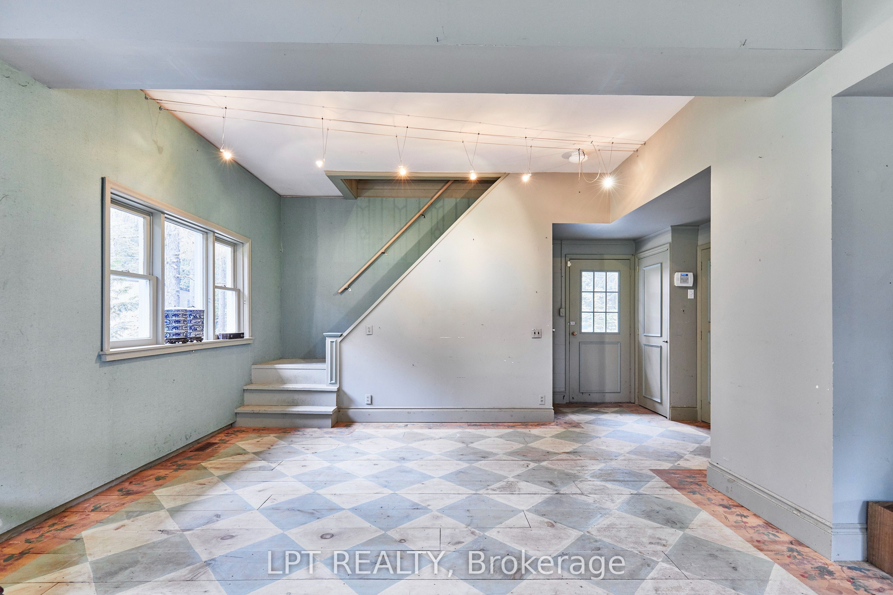 298 Wees Road Property Photo 41
