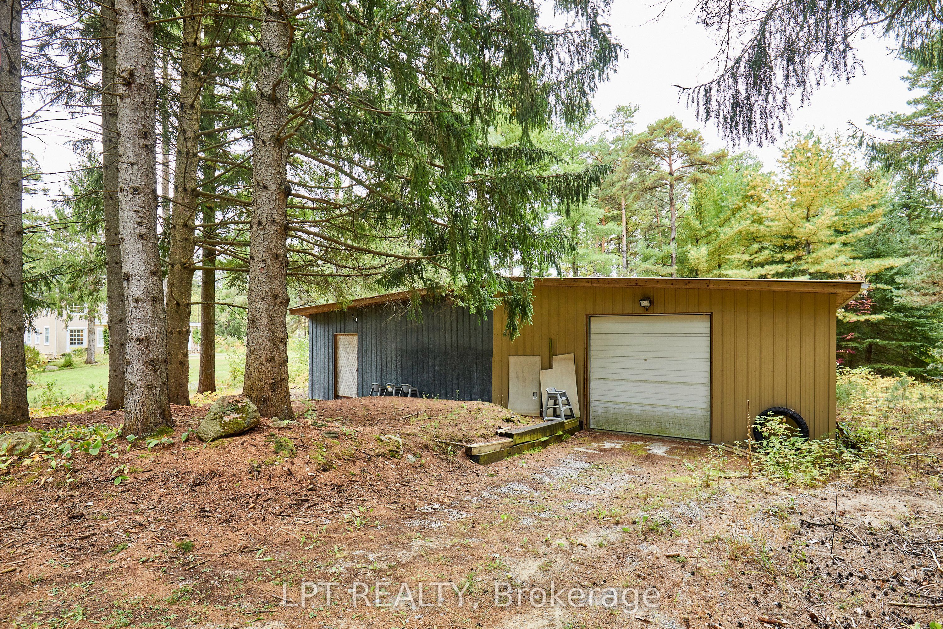 298 Wees Road Property Photo 43