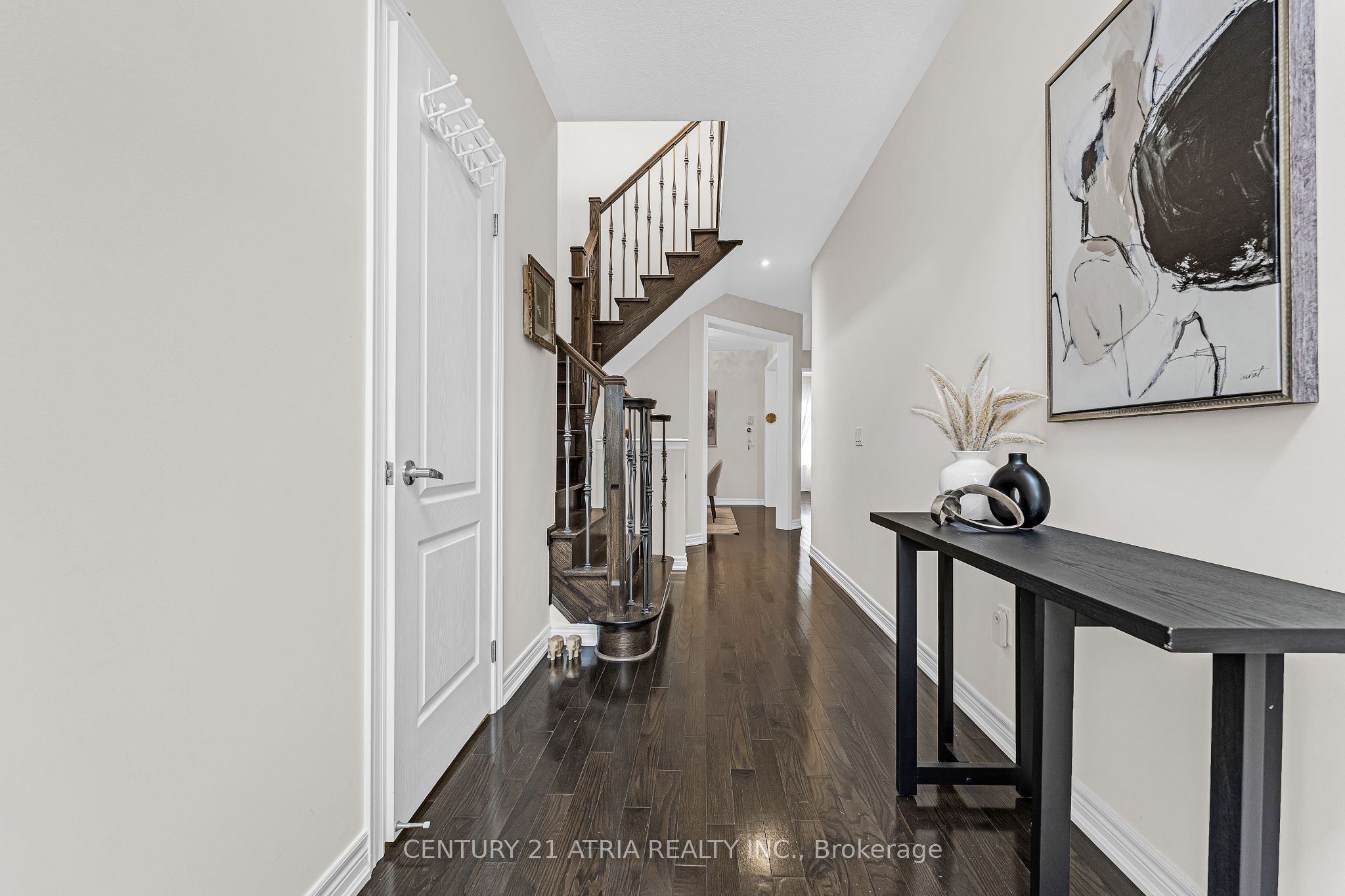 468 Kwapis Boulevard Property Photo 3