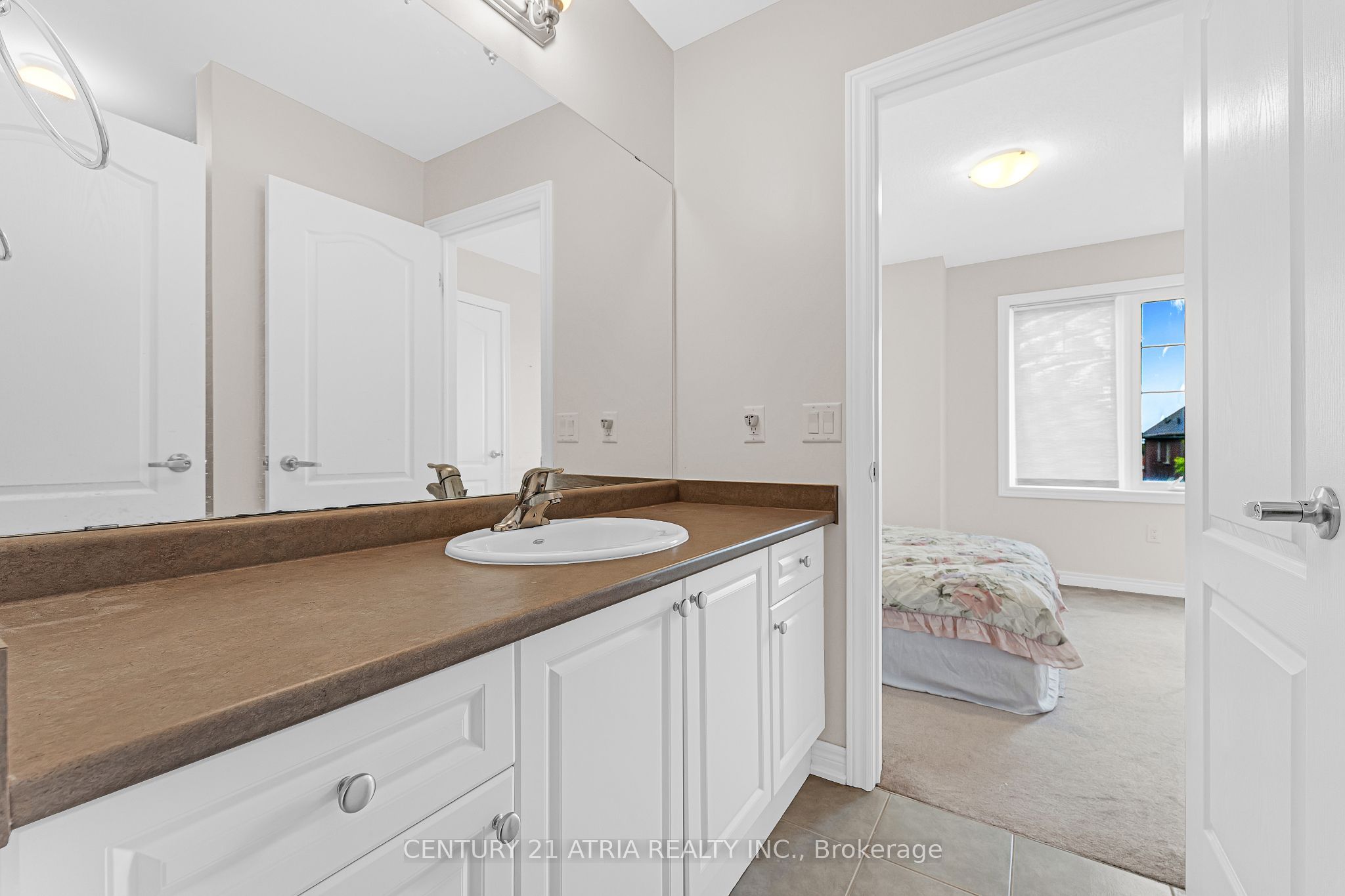 468 Kwapis Boulevard Property Photo 13