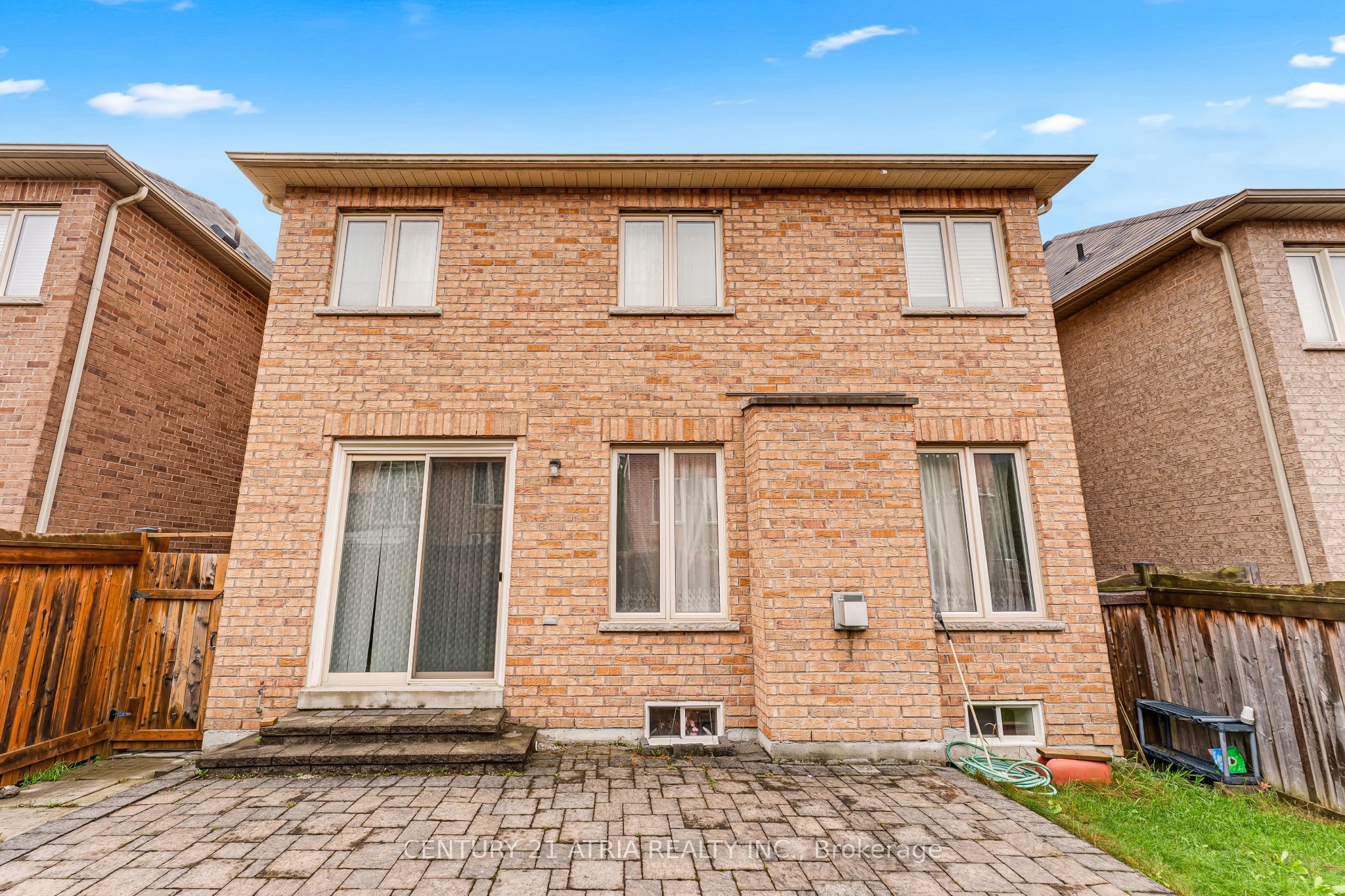 468 Kwapis Boulevard Property Photo 28