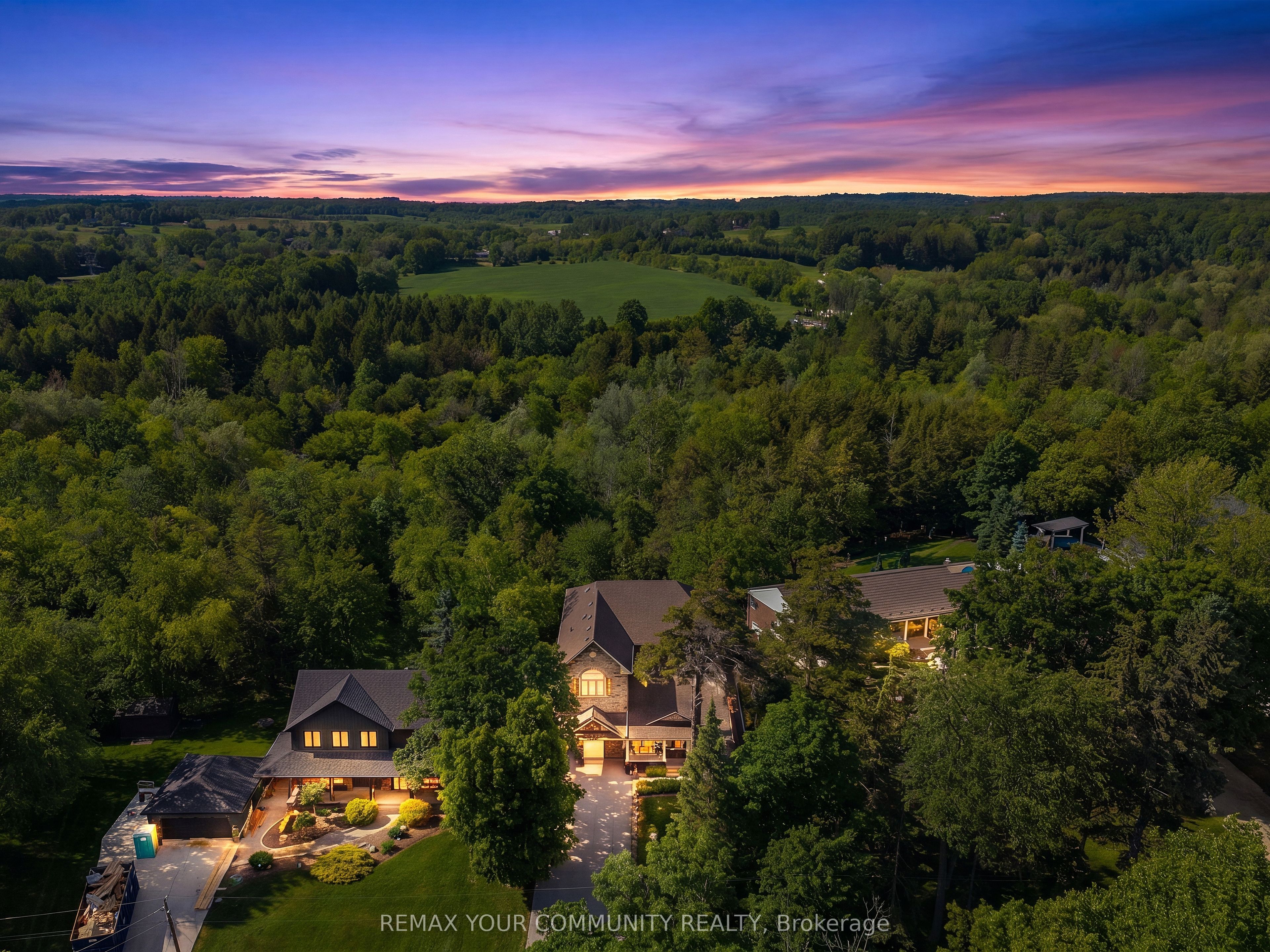 124 Elmpine Trail Property Photo 46
