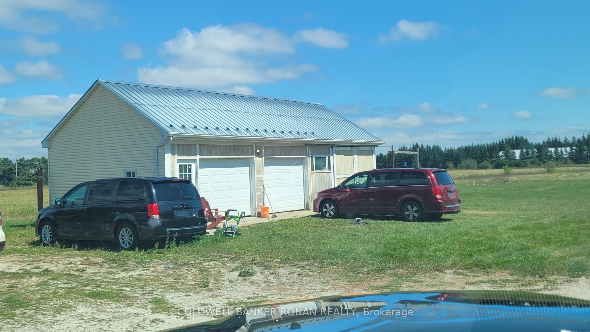 6703 Pine Plains Road E Property Photo 15