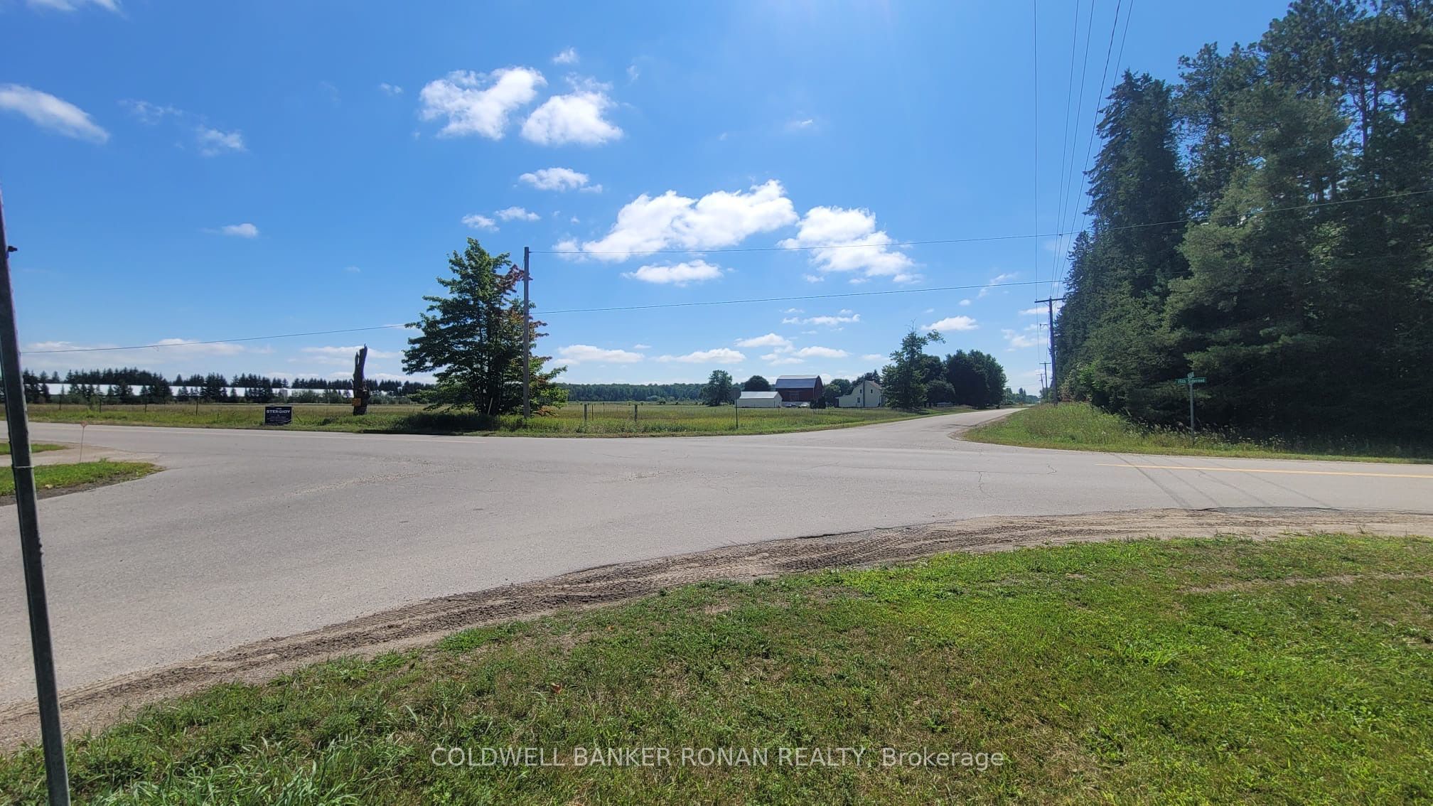 6703 Pine Plains Road E Property Photo 27