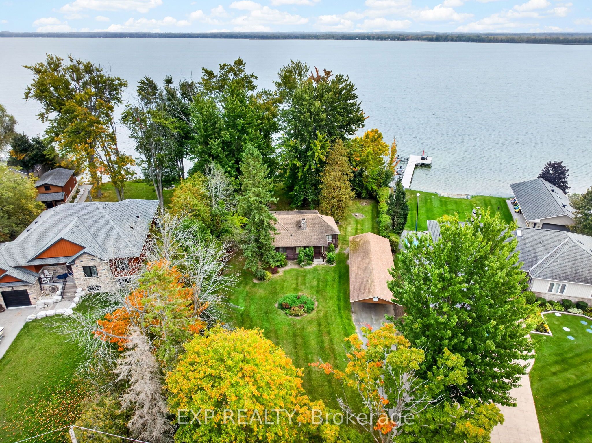 607 Duclos Point Road Property Photo 1