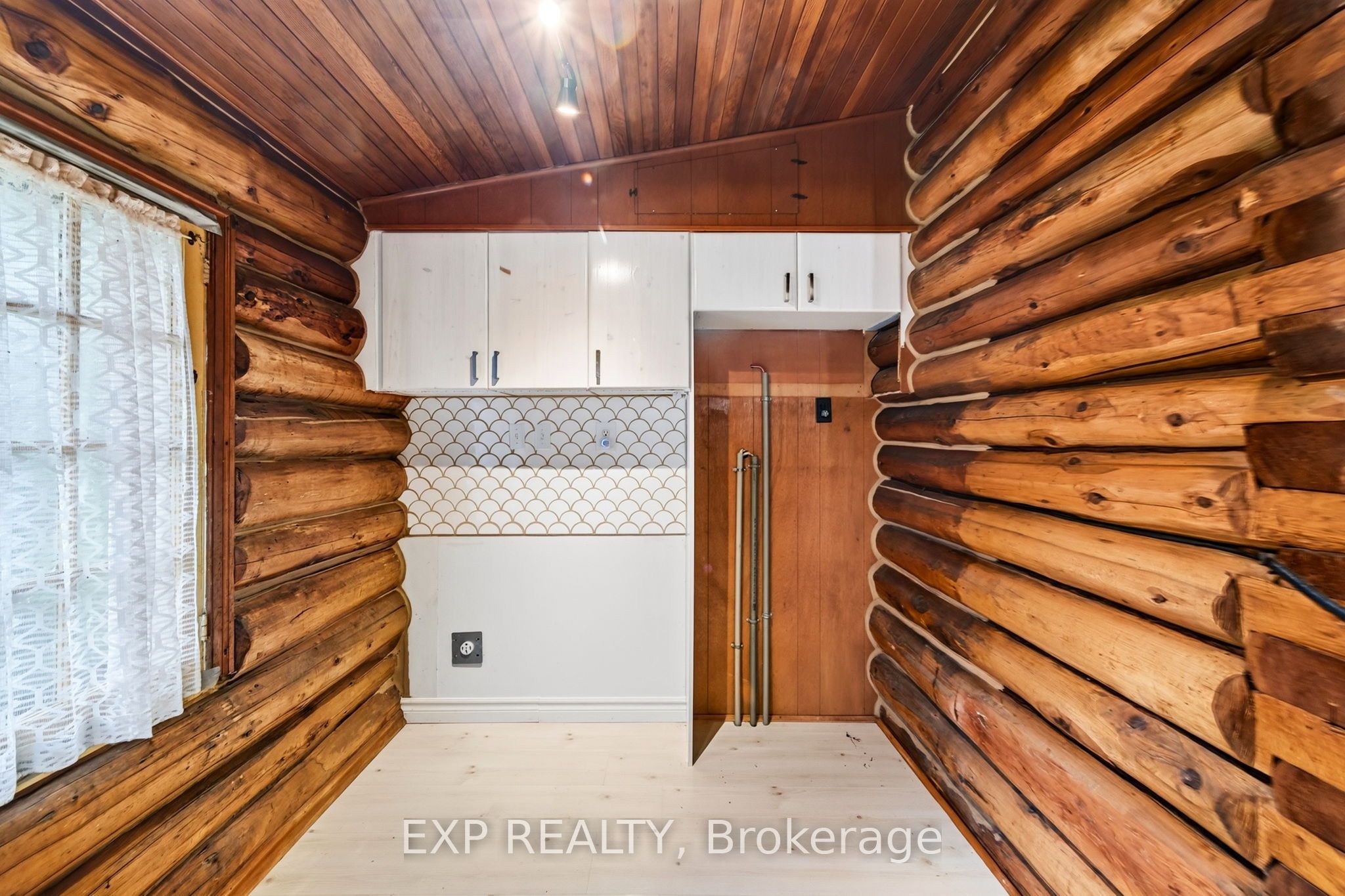 607 Duclos Point Road Property Photo 23