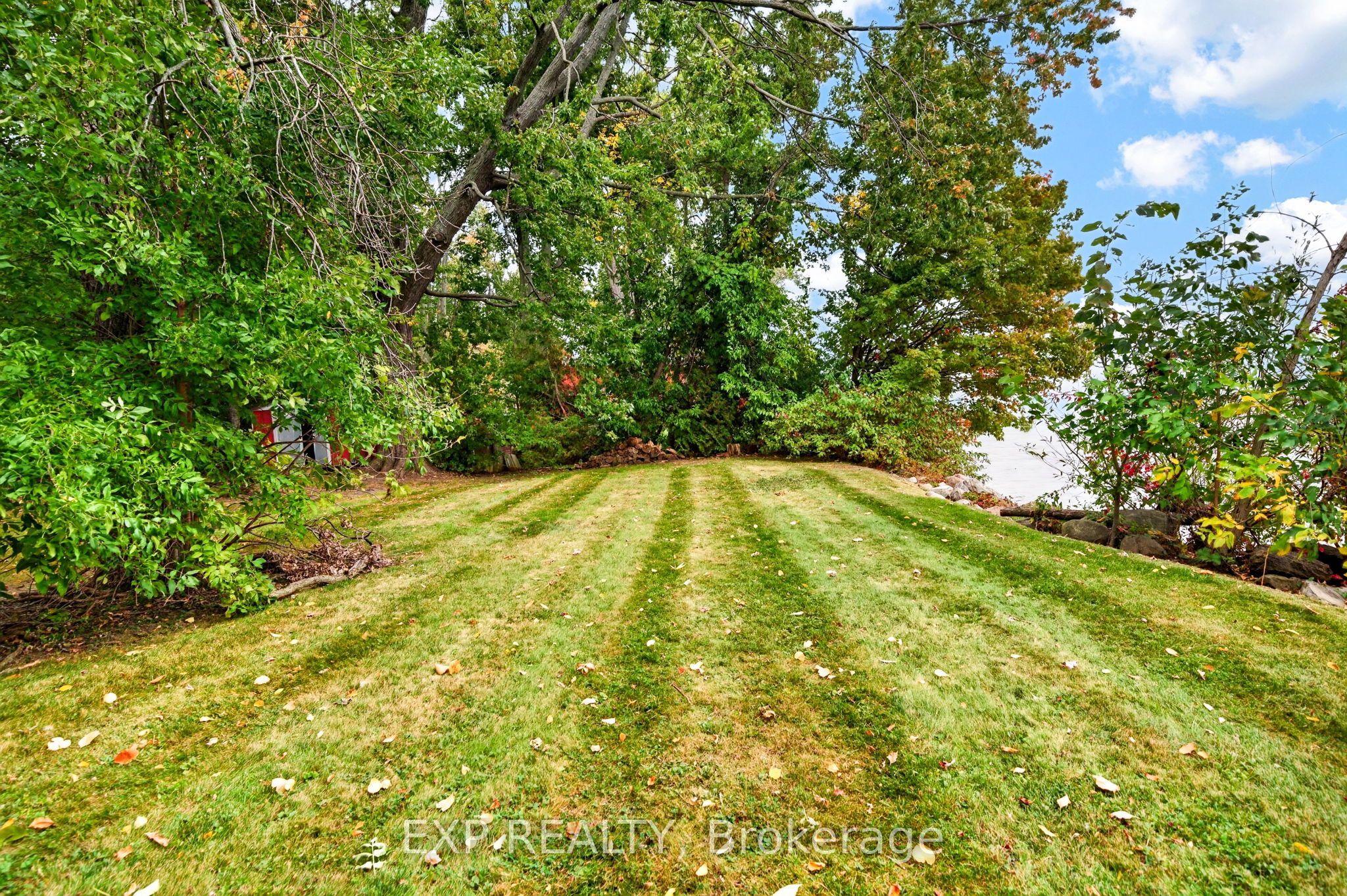 607 Duclos Point Road Property Photo 41