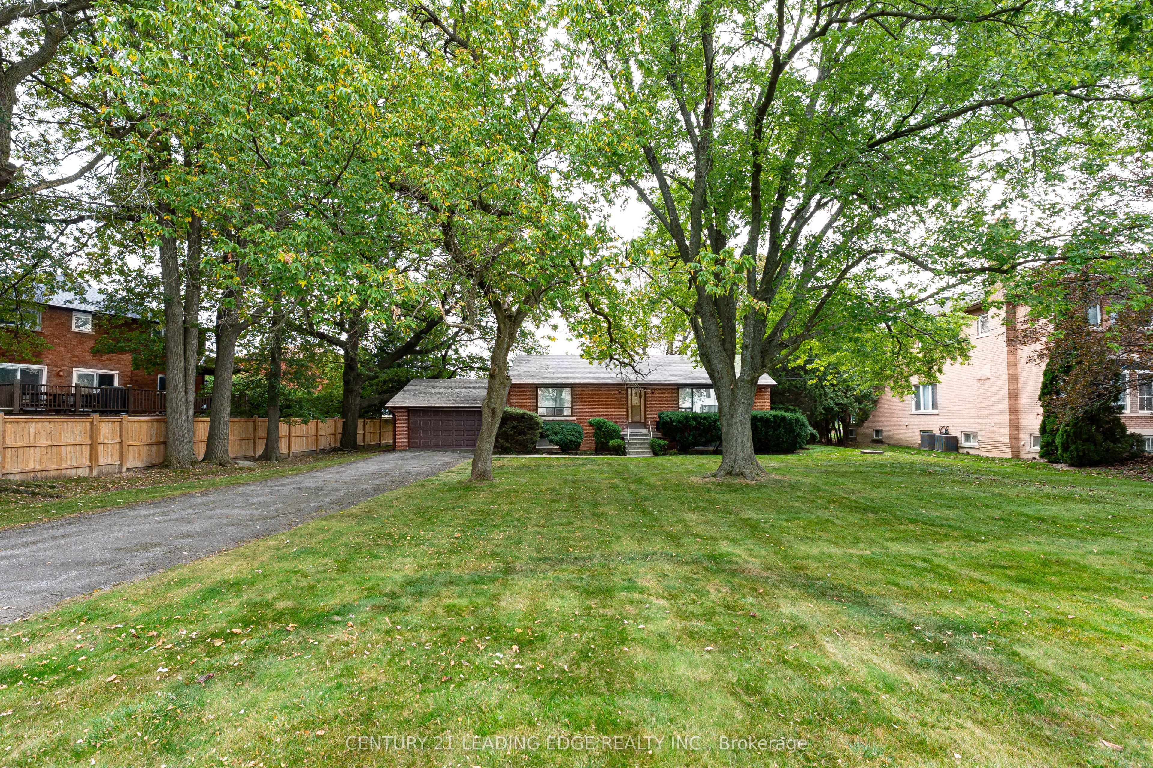93 Lee Avenue Property Photo 1