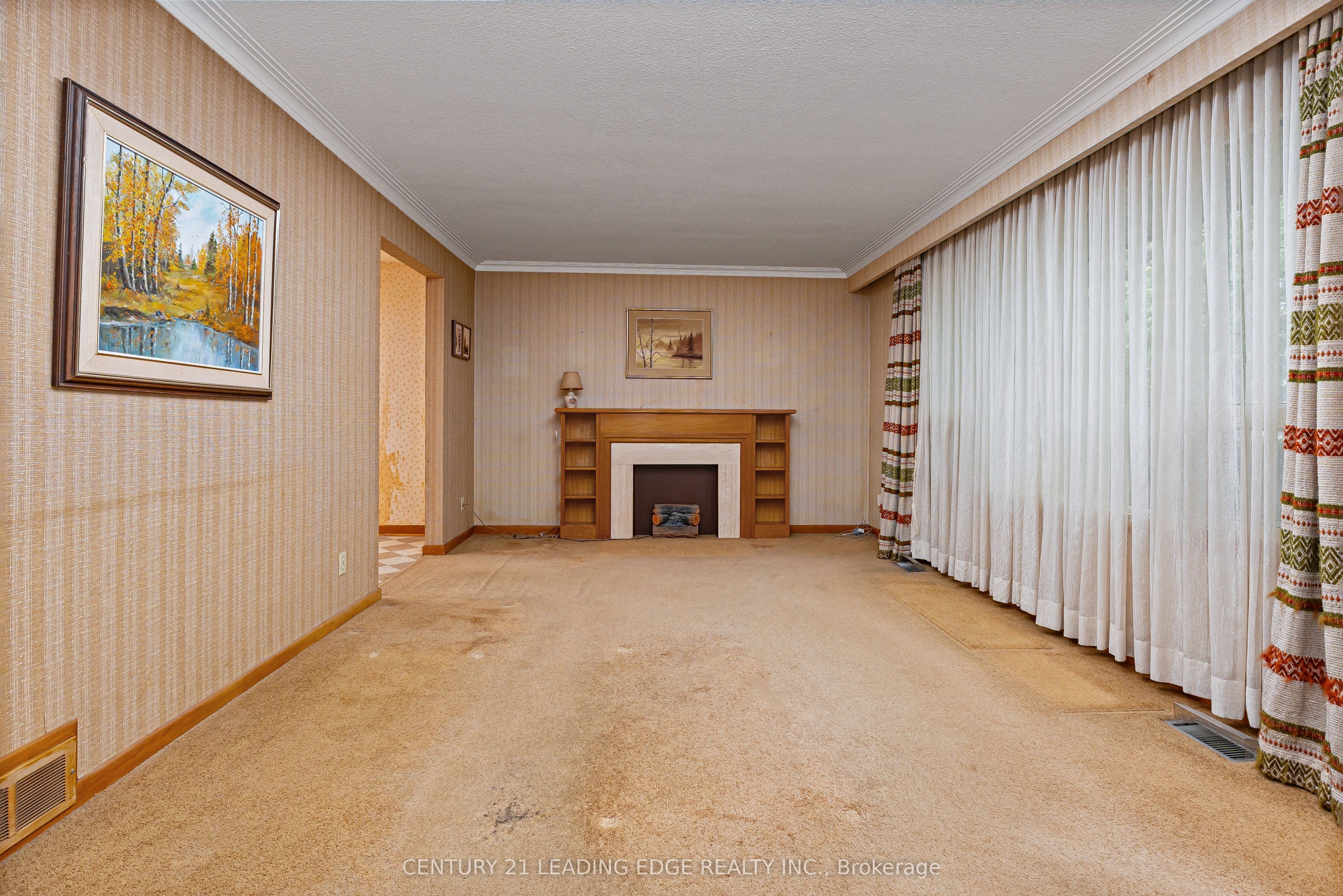 93 Lee Avenue Property Photo 4