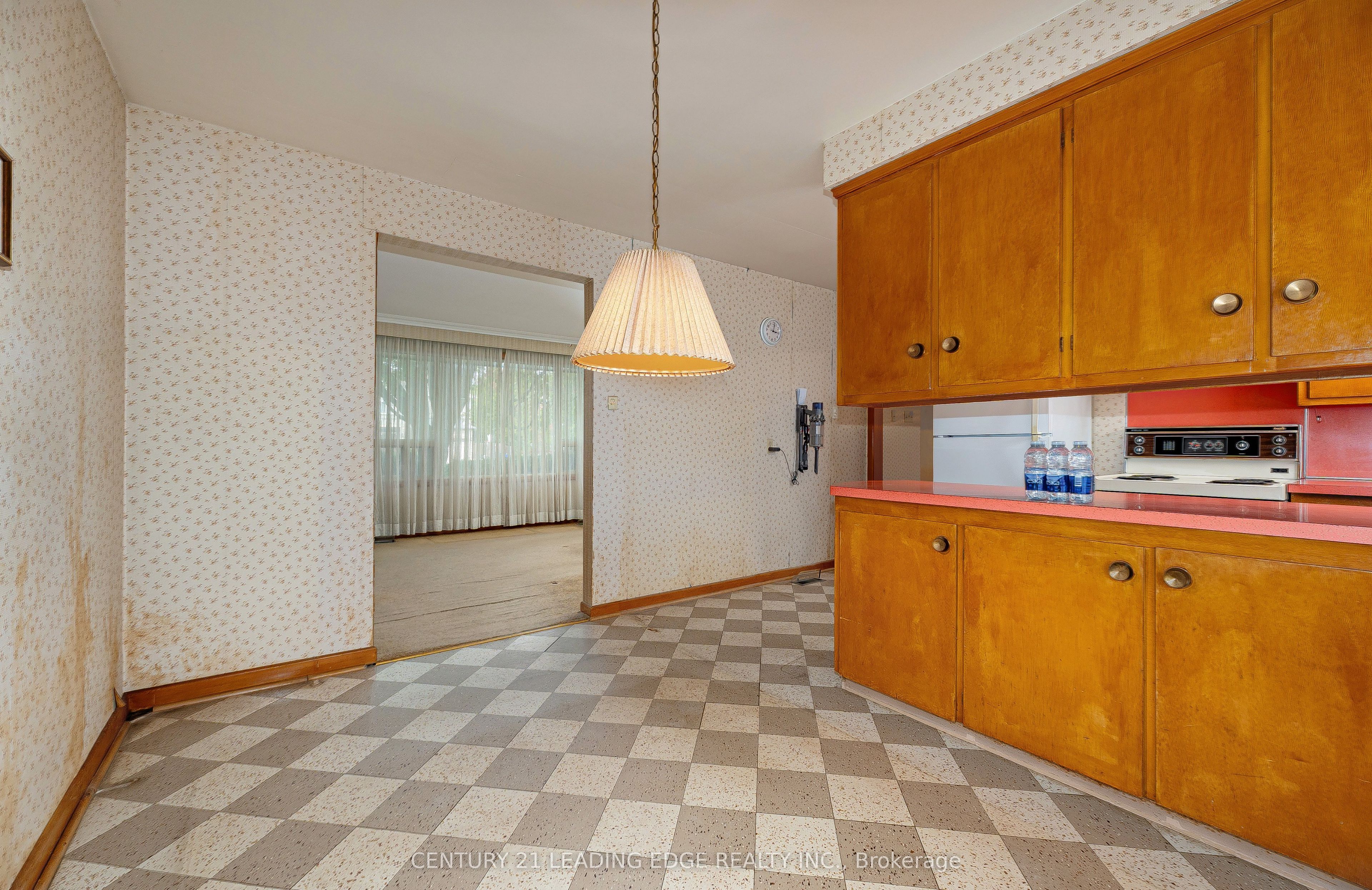 93 Lee Avenue Property Photo 7