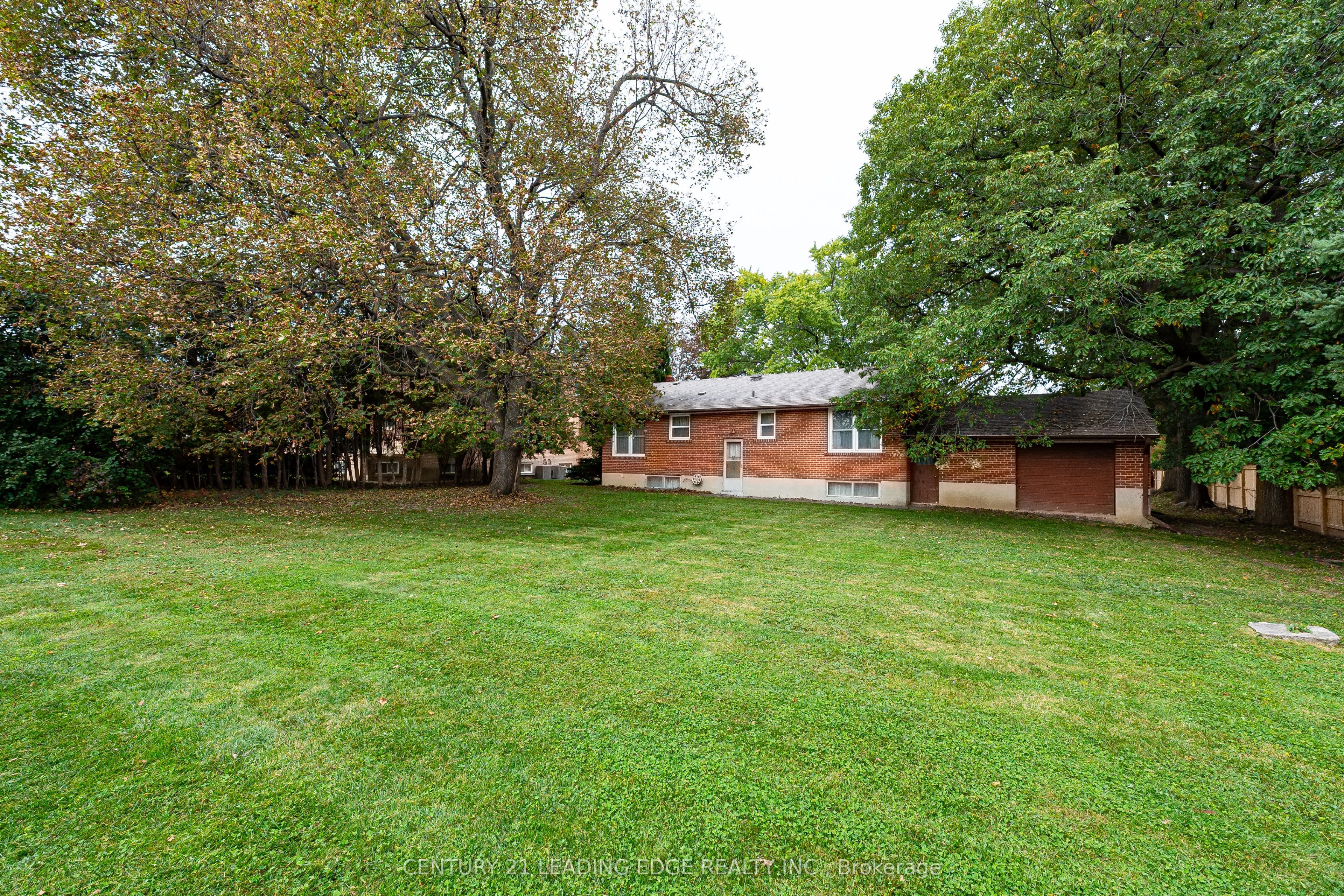 93 Lee Avenue Property Photo 14