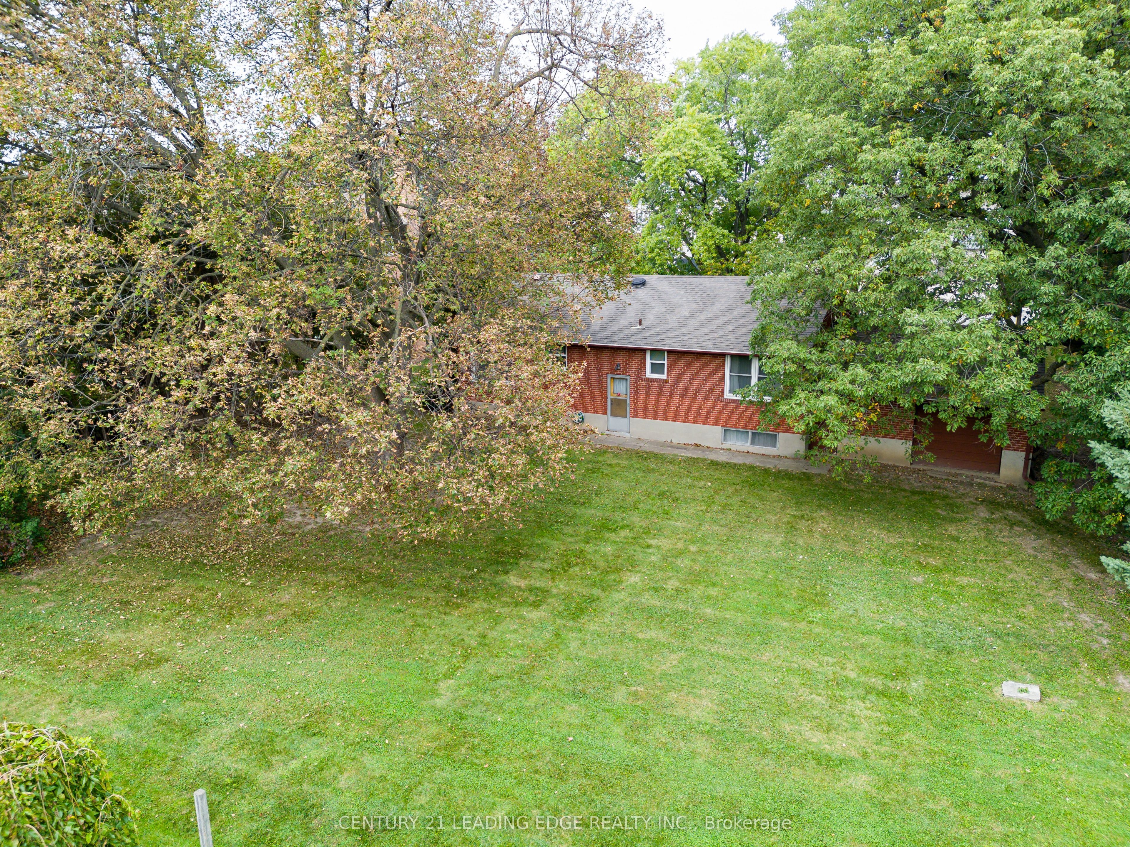 93 Lee Avenue Property Photo 15