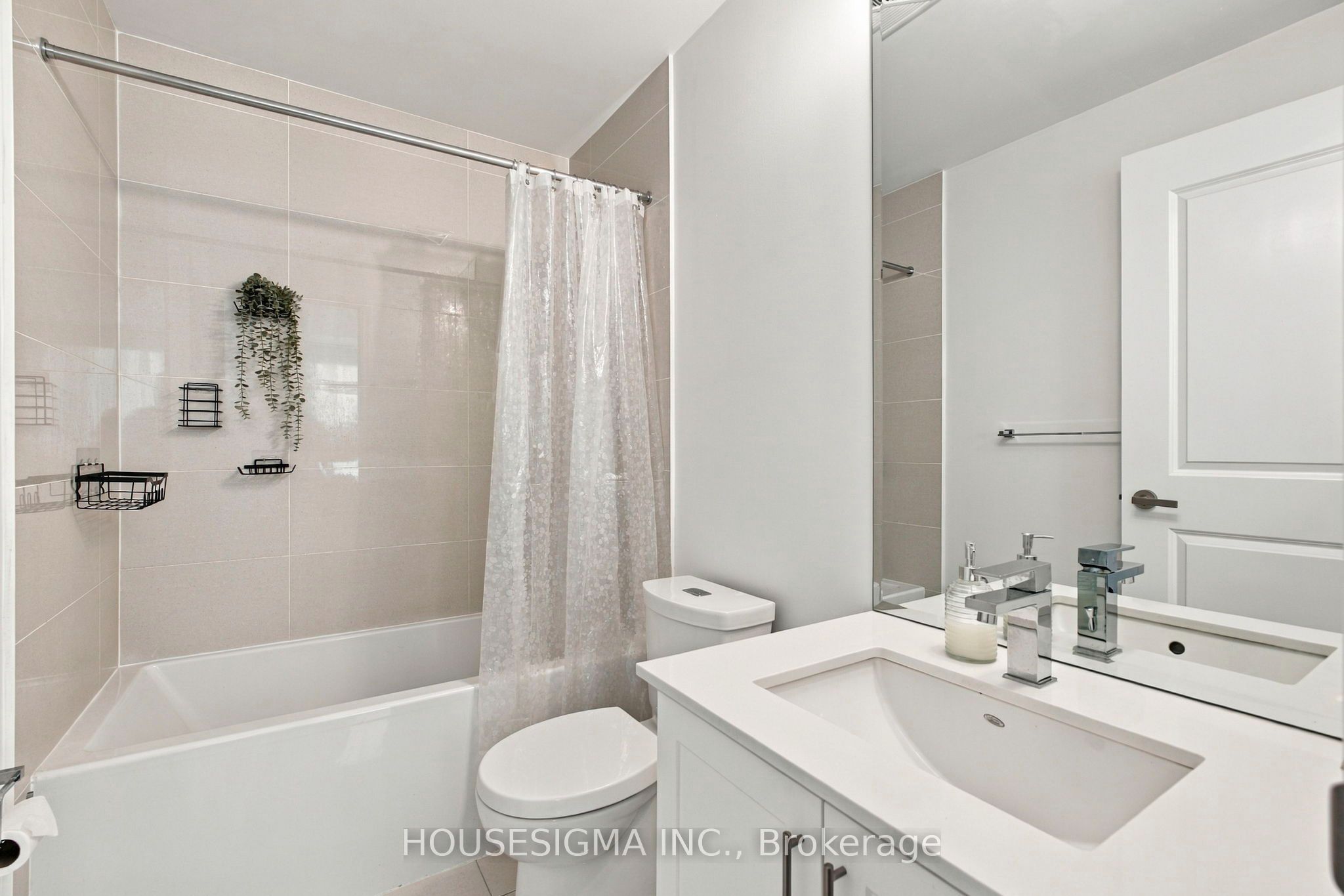 9085 Jane Street 705 Property Photo 19
